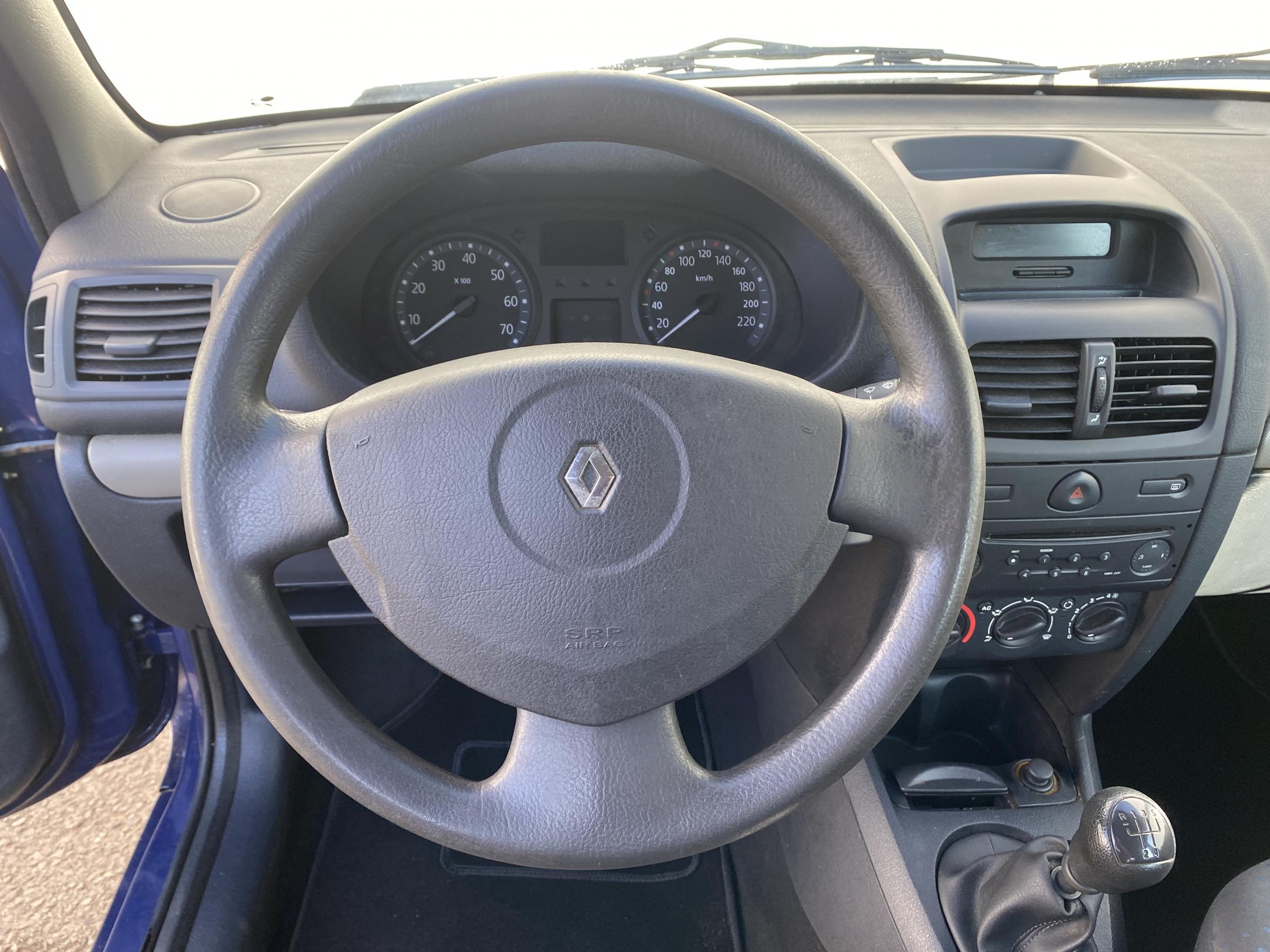 Renault Clio, 2005 - pohled č. 9