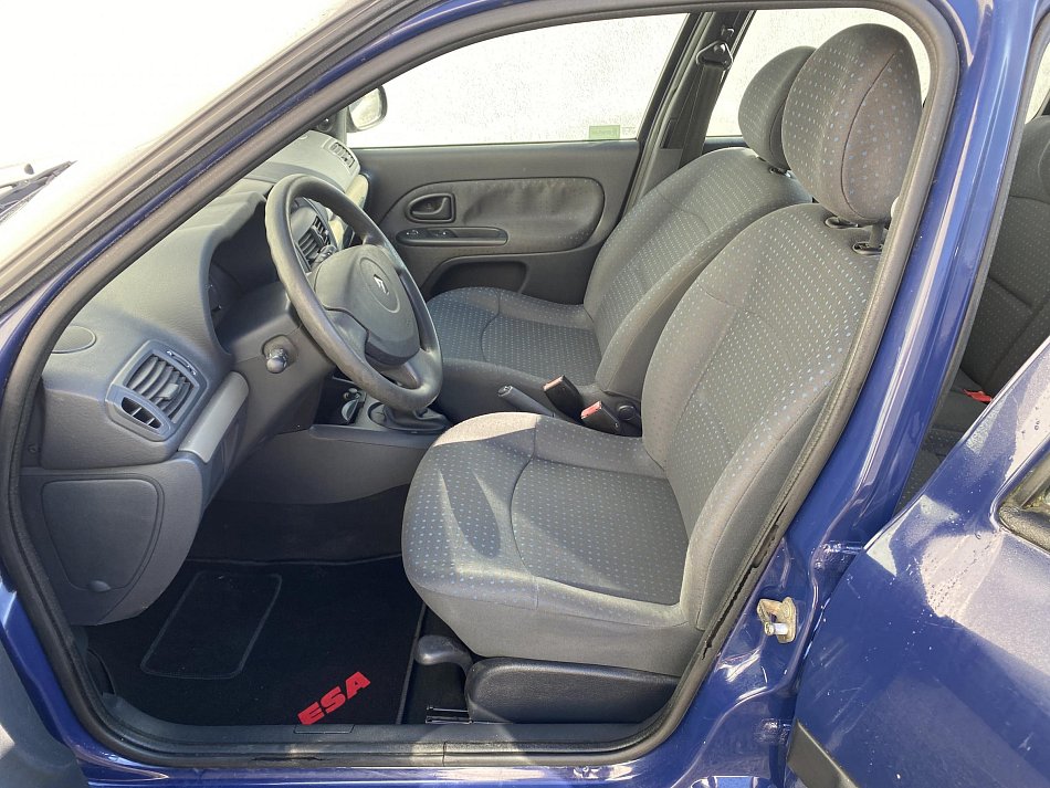 Renault Clio 1.2I 