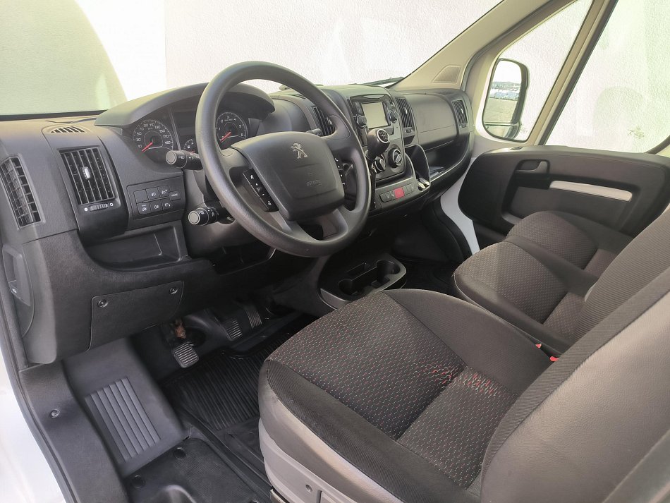 Peugeot Boxer 2.2HDi  L3H2