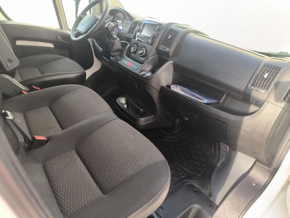 Peugeot Boxer 2.2HDi  L3H2