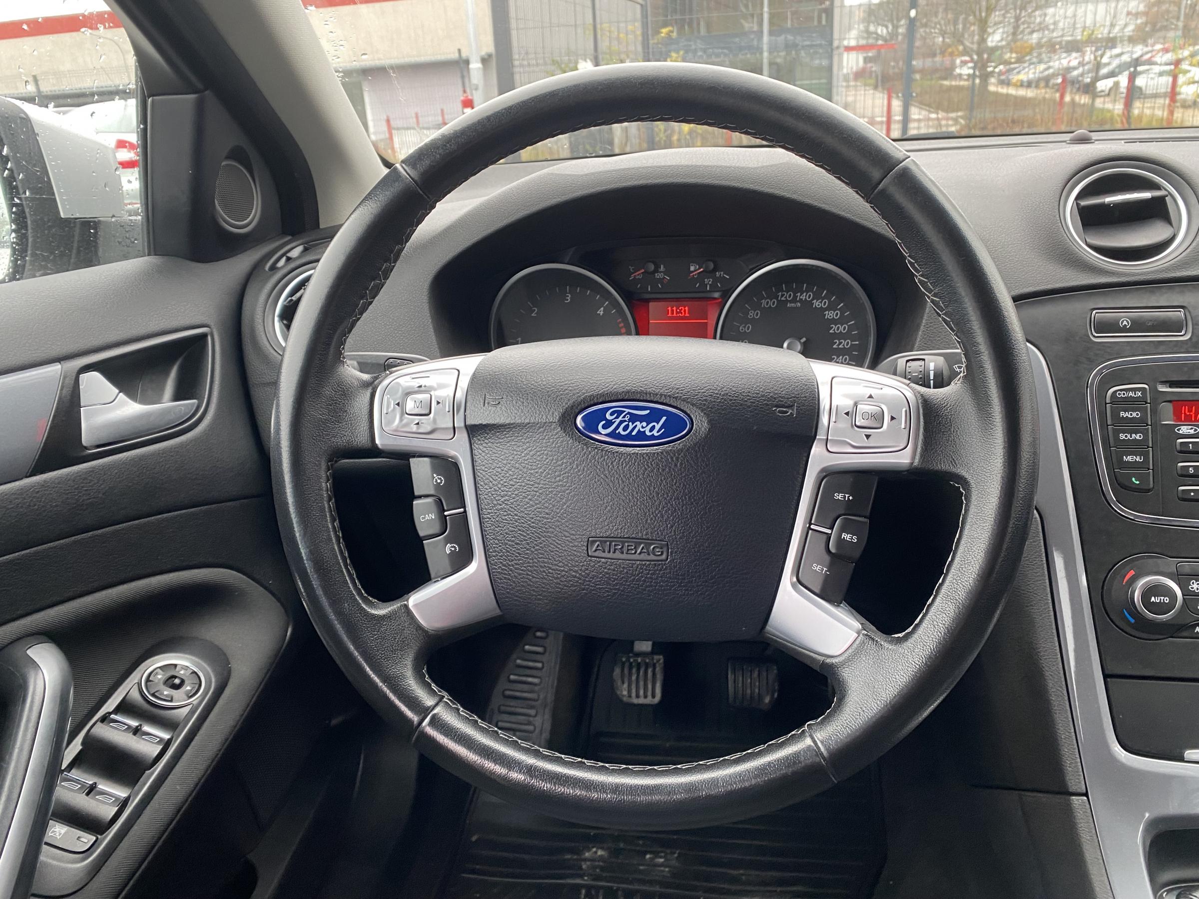 Ford Mondeo, 2013 - pohled č. 12