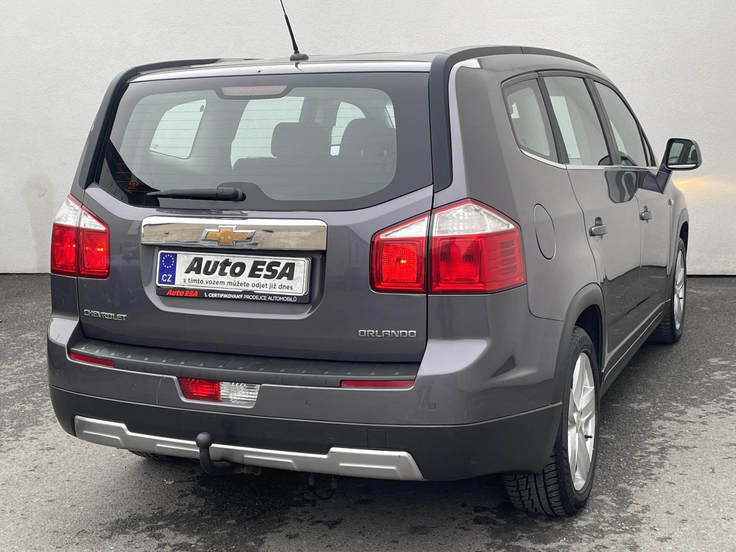 Chevrolet Orlando, 2011 - pohled č. 4