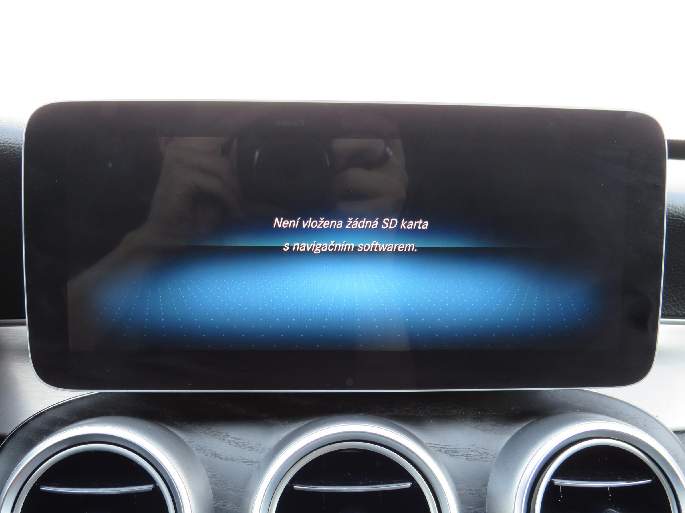 Mercedes-Benz Třída C, 2018 - pohled č. 16