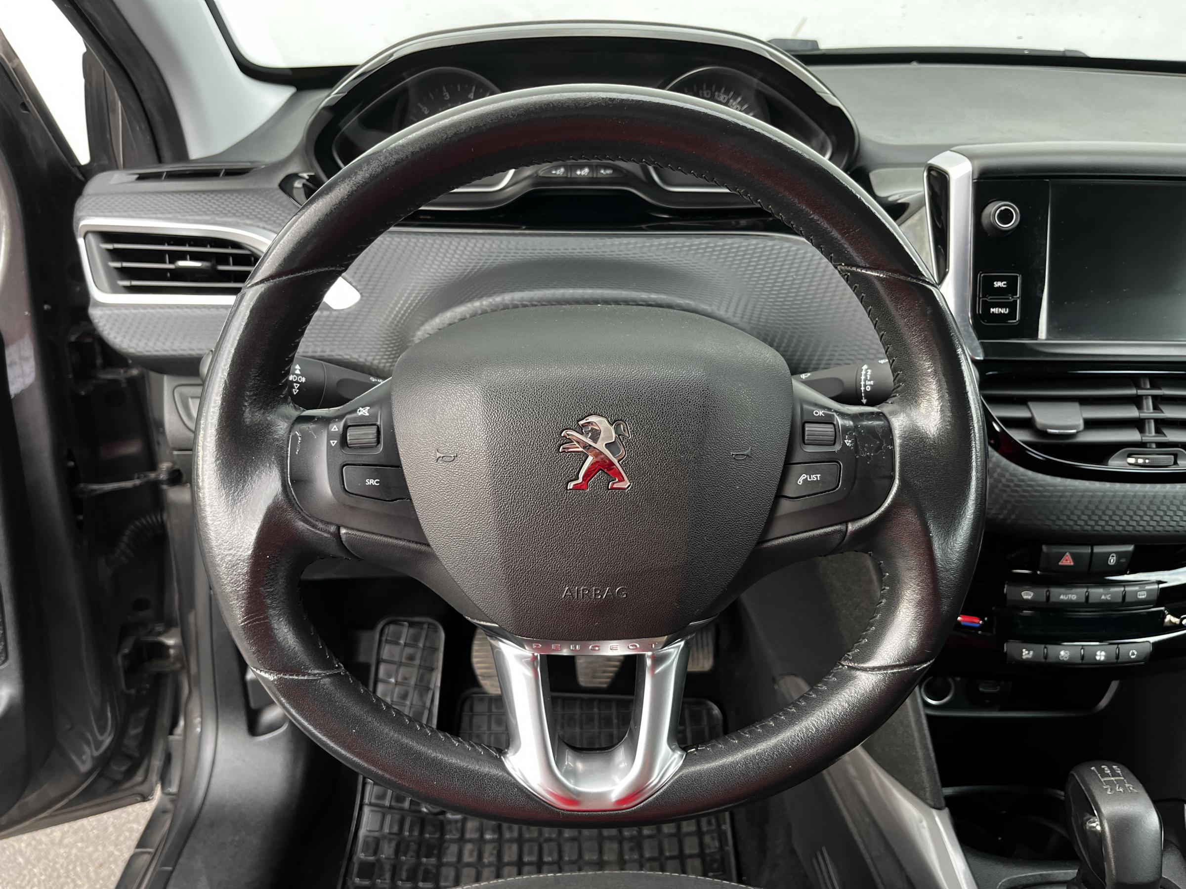 Peugeot 2008, 2018 - pohled č. 15