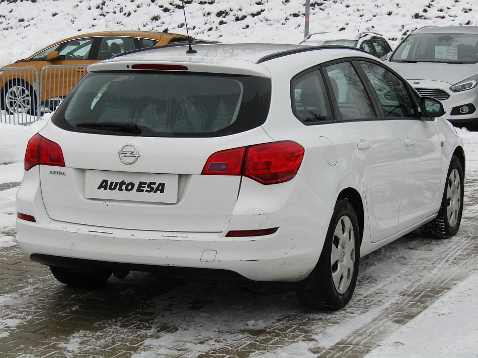 Opel Astra 1.7 CDTi 