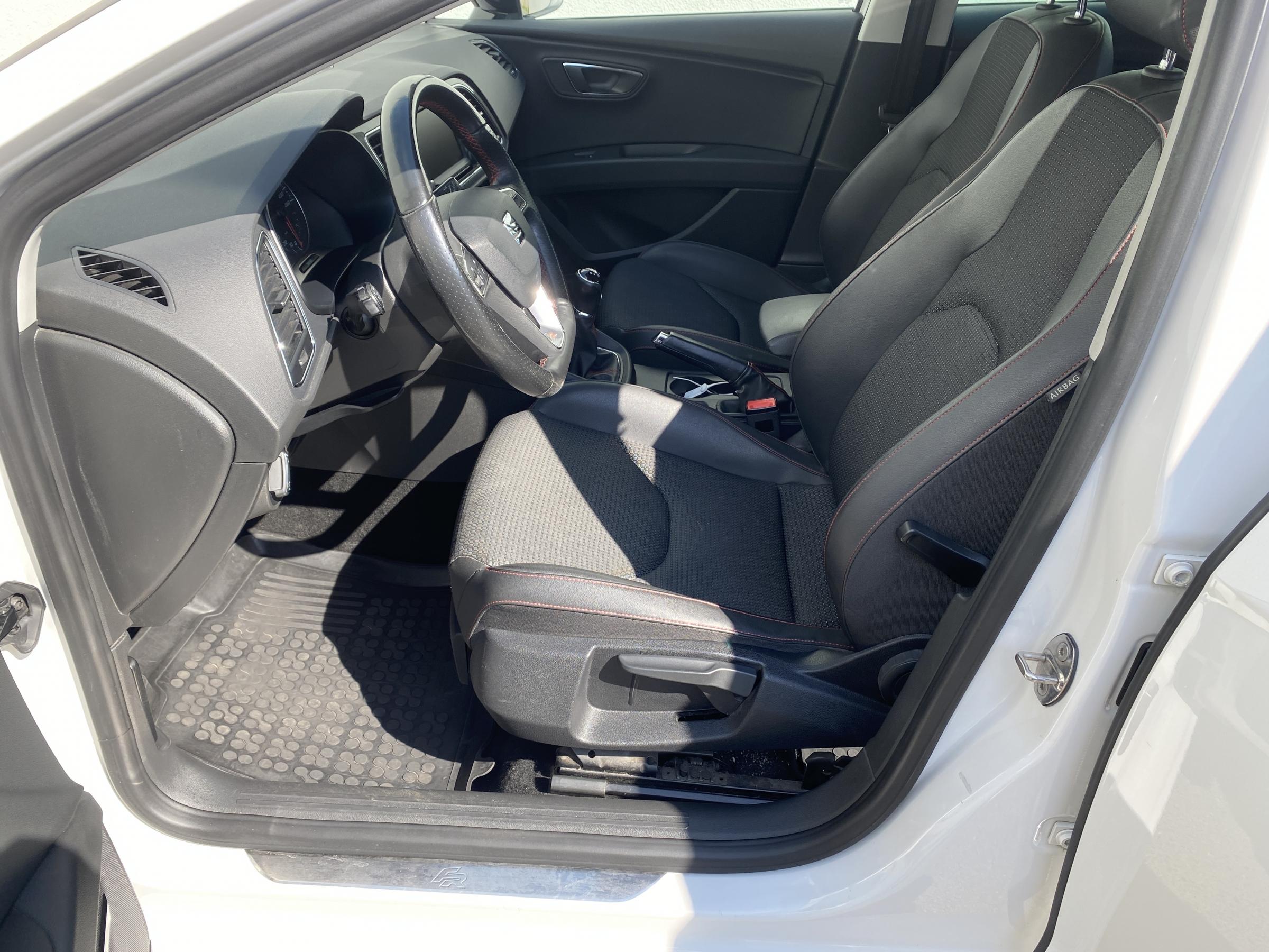 Seat Leon, 2015 - pohled č. 8