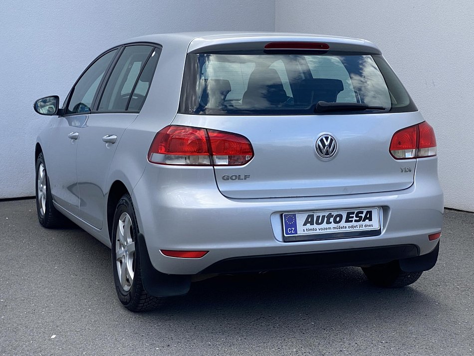 Volkswagen Golf 1.6 TDi Trendline