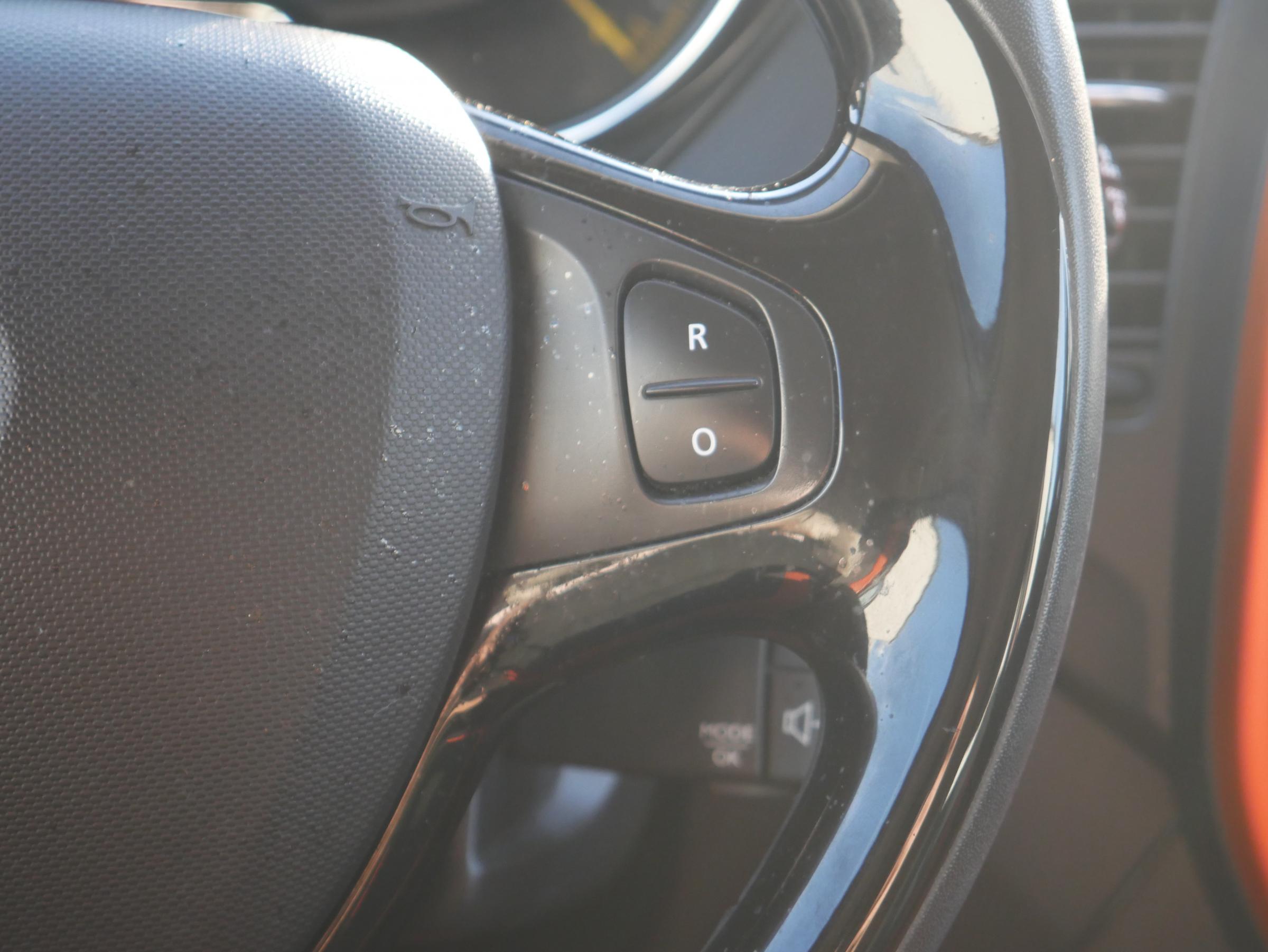 Renault Captur, 2014 - pohled č. 12