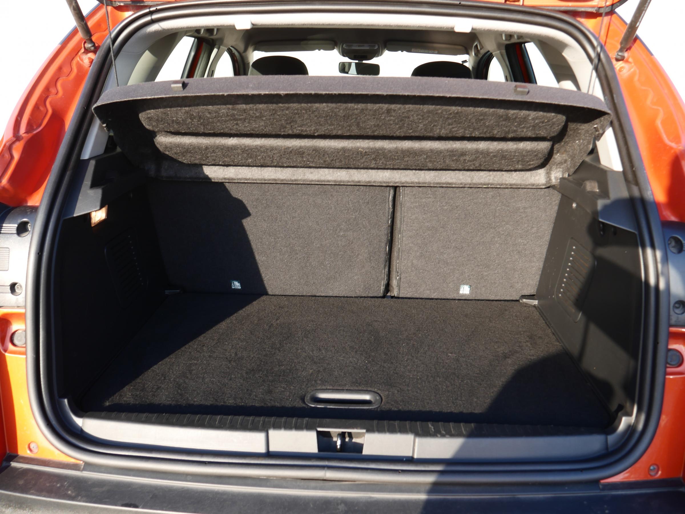 Renault Captur, 2014 - pohled č. 7