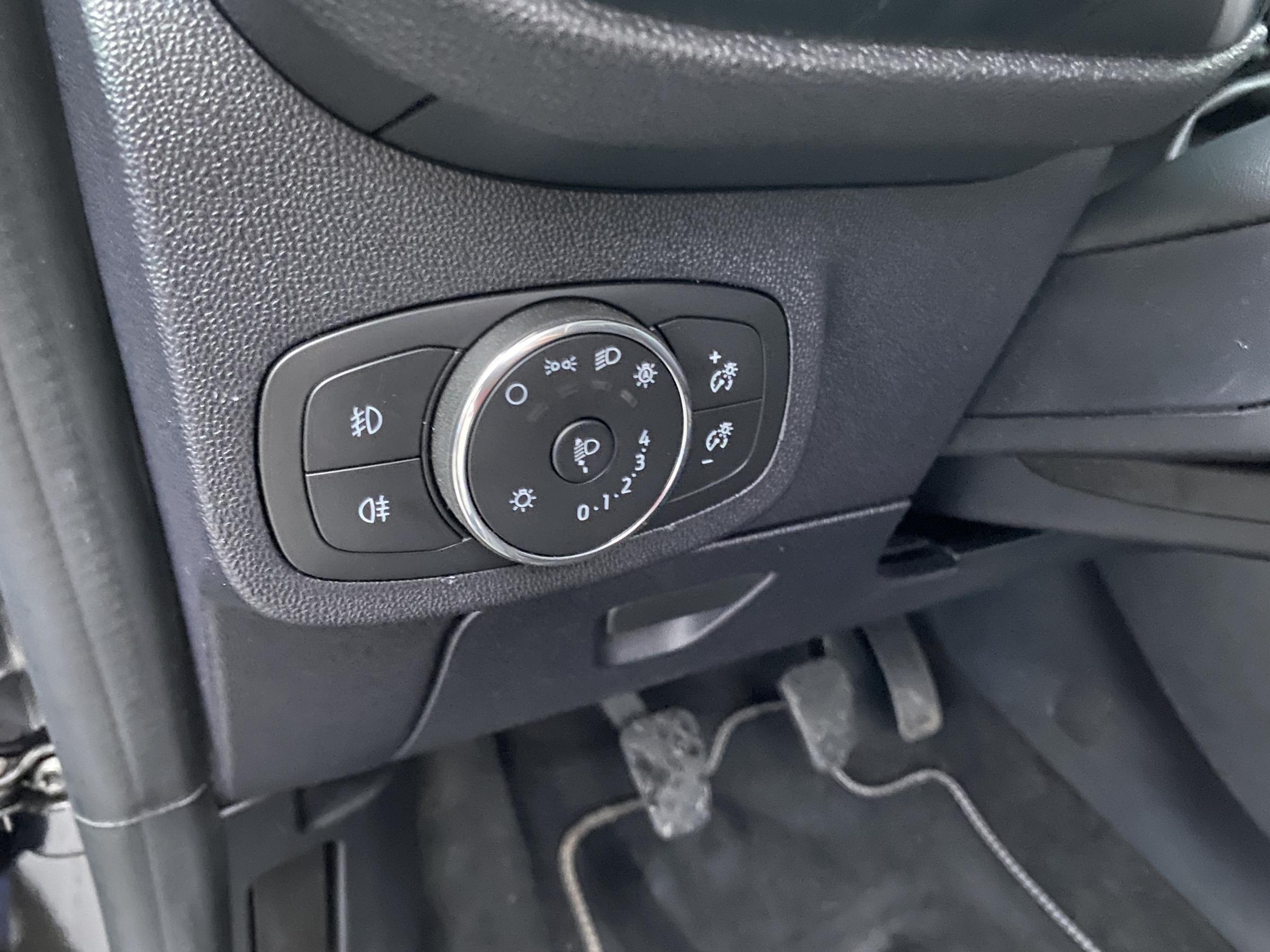 Ford Fiesta, 2023 - pohled č. 15