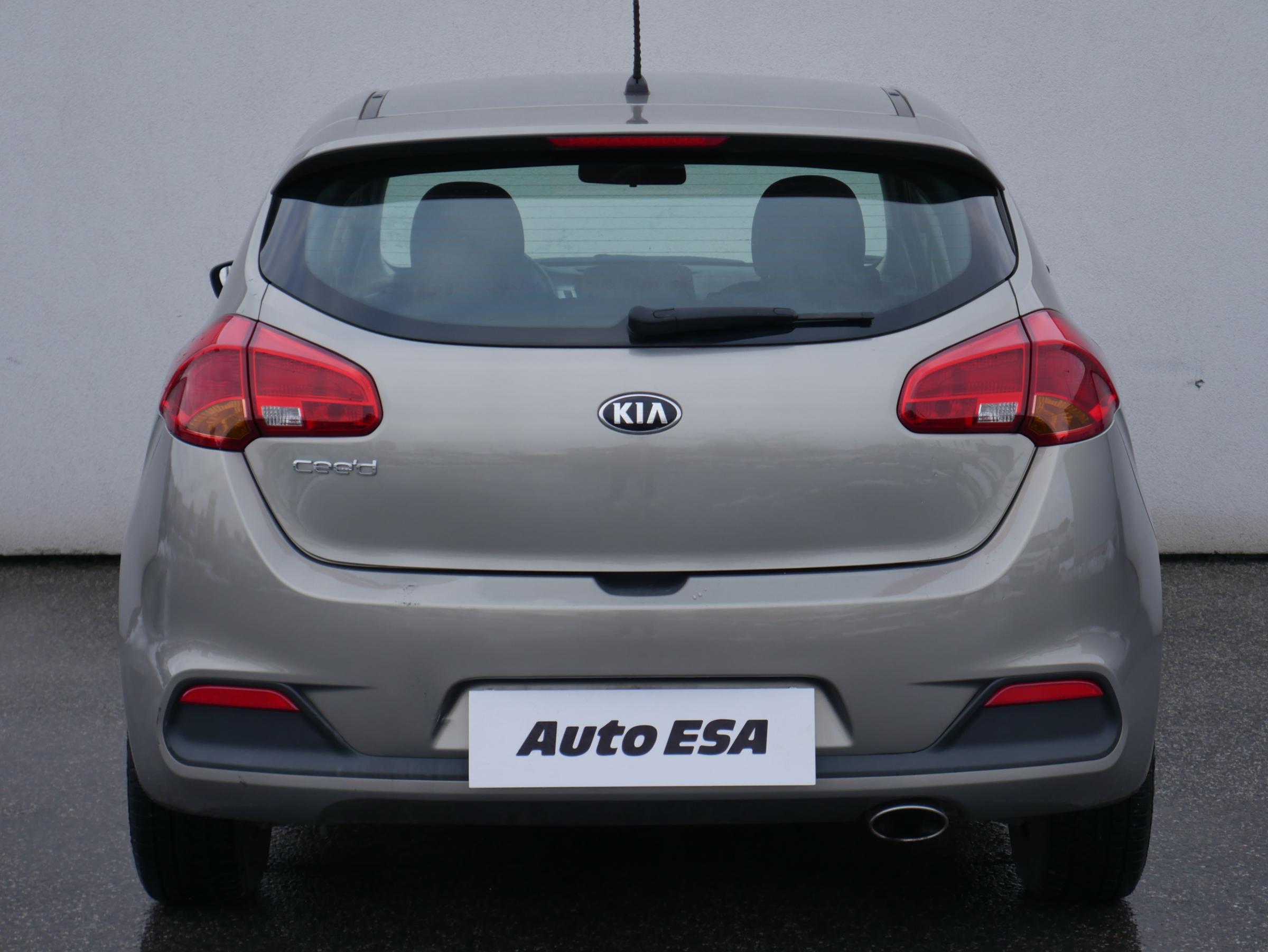 Kia Cee´d, 2015 - pohled č. 5