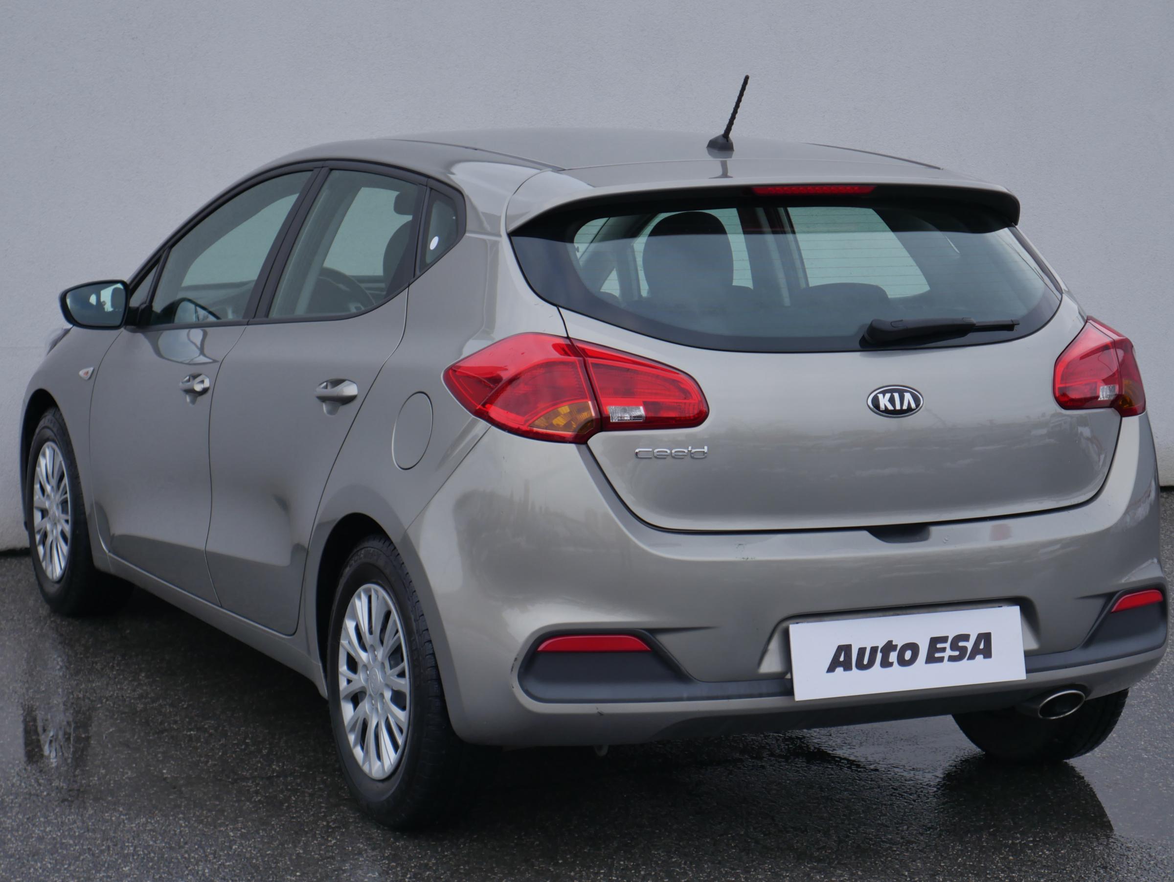 Kia Cee´d, 2015 - pohled č. 6