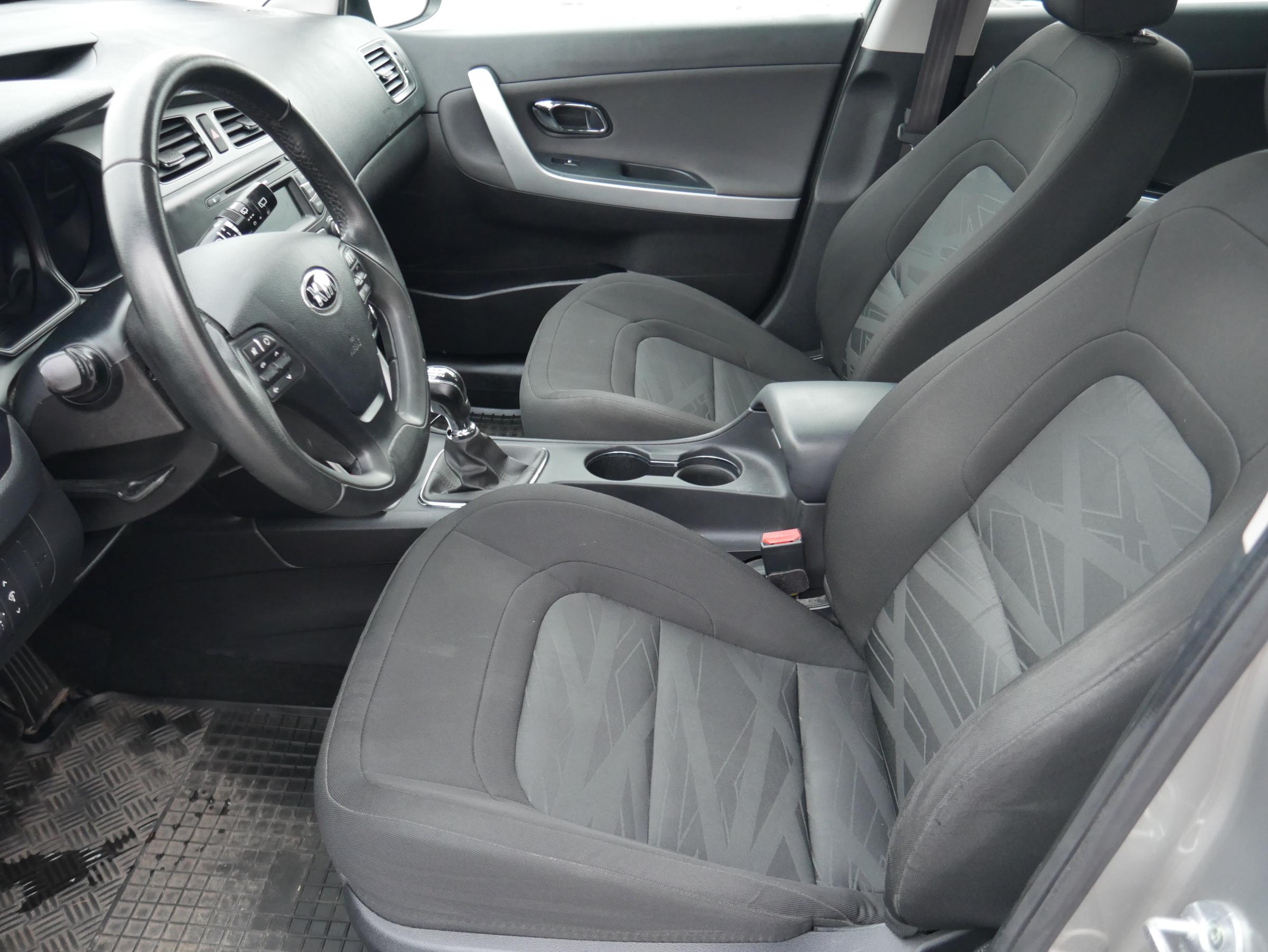 Kia Cee´d, 2015 - pohled č. 9