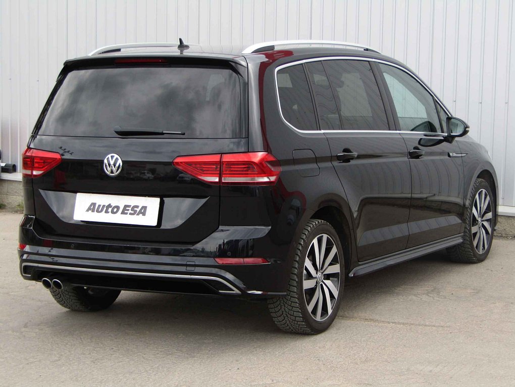 Volkswagen Touran 2.0 TDi Highline R-Line
