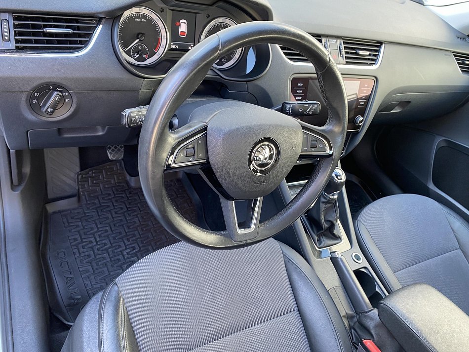 Škoda Octavia III 1.6 TDi Style 4x4