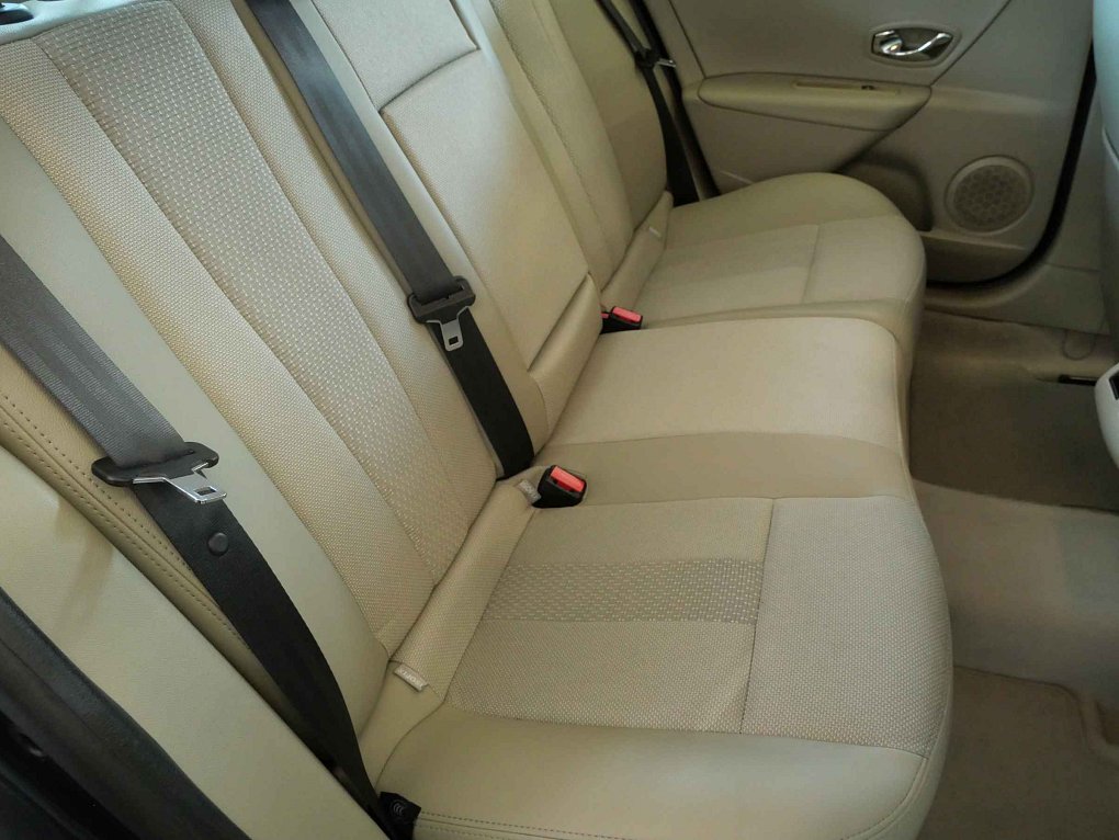 Renault Fluence 1.6i 