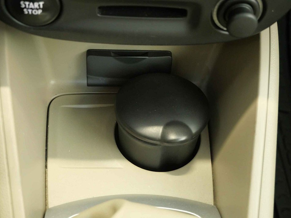 Renault Fluence 1.6i 
