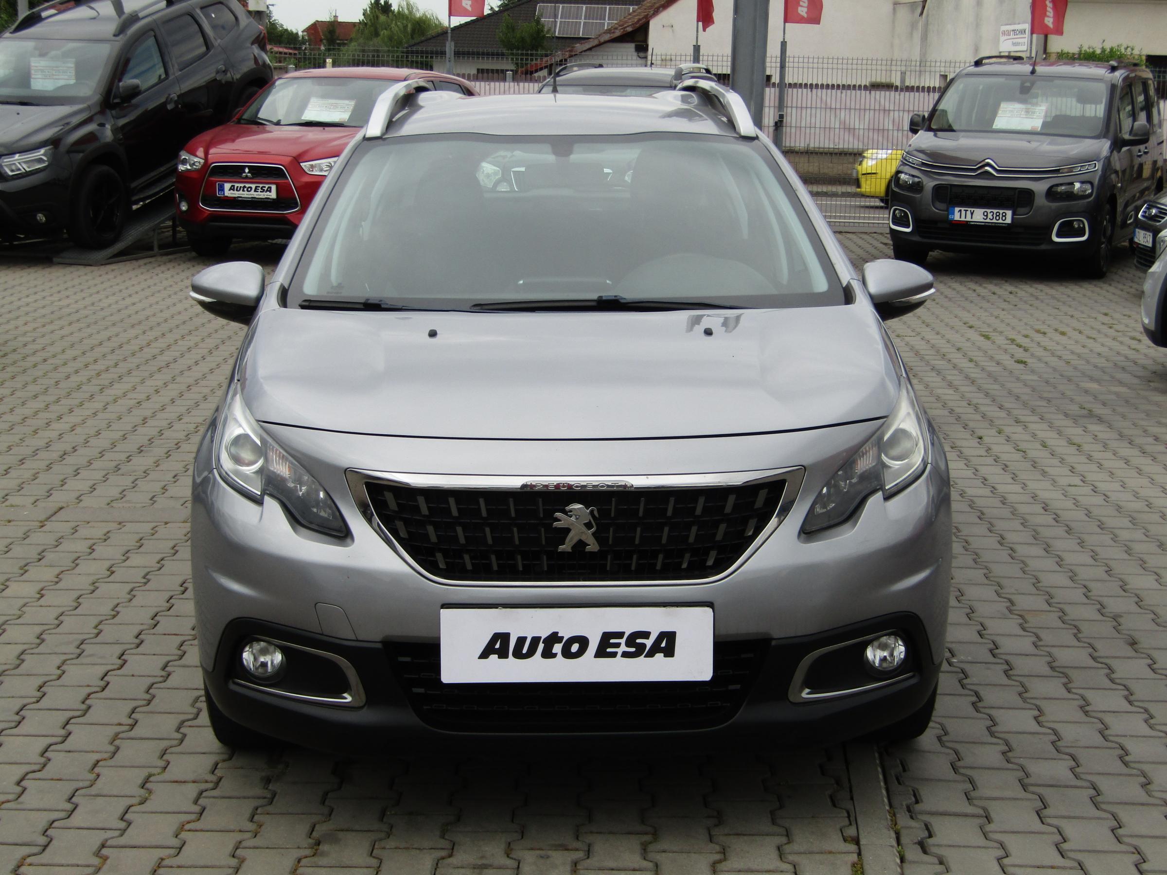 Peugeot 2008, 2017 - pohled č. 2