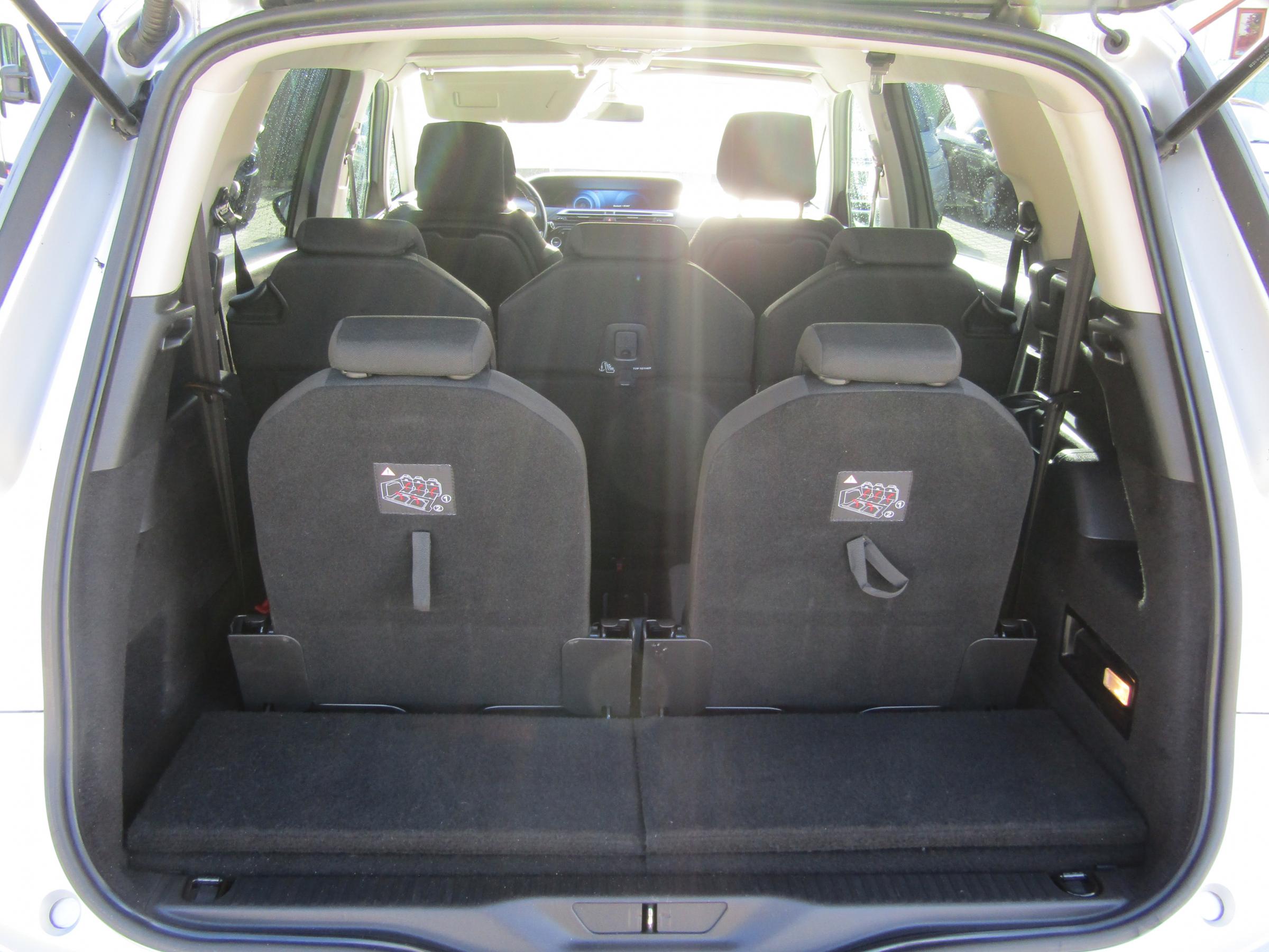 Citroën C4 Picasso, 2016 - pohled č. 7