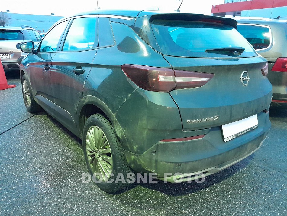 Opel Grandland X 1.2 PT 