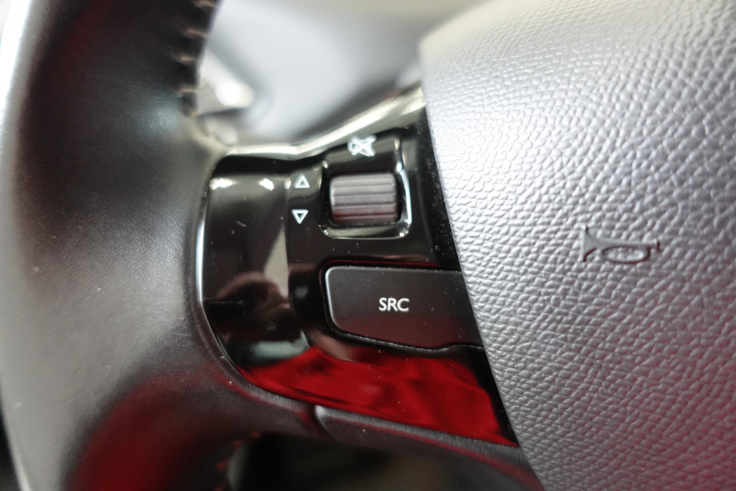 Peugeot 308, 2016 - pohled č. 15