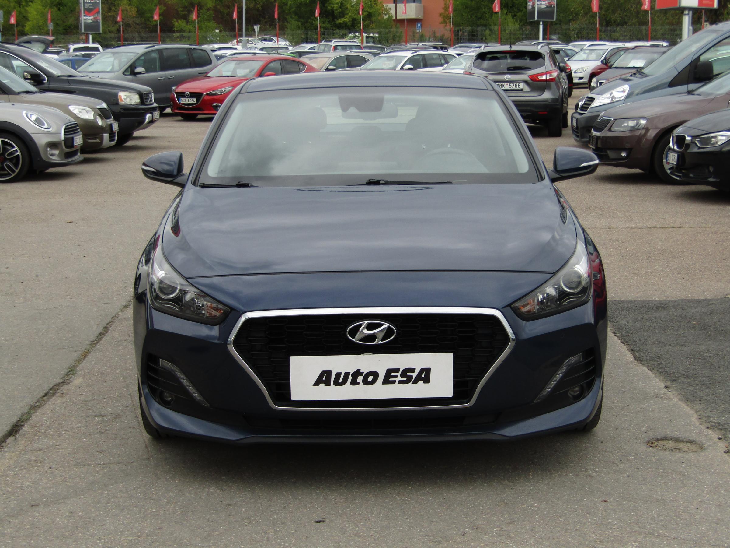 Hyundai i30, 2018 - pohled č. 2