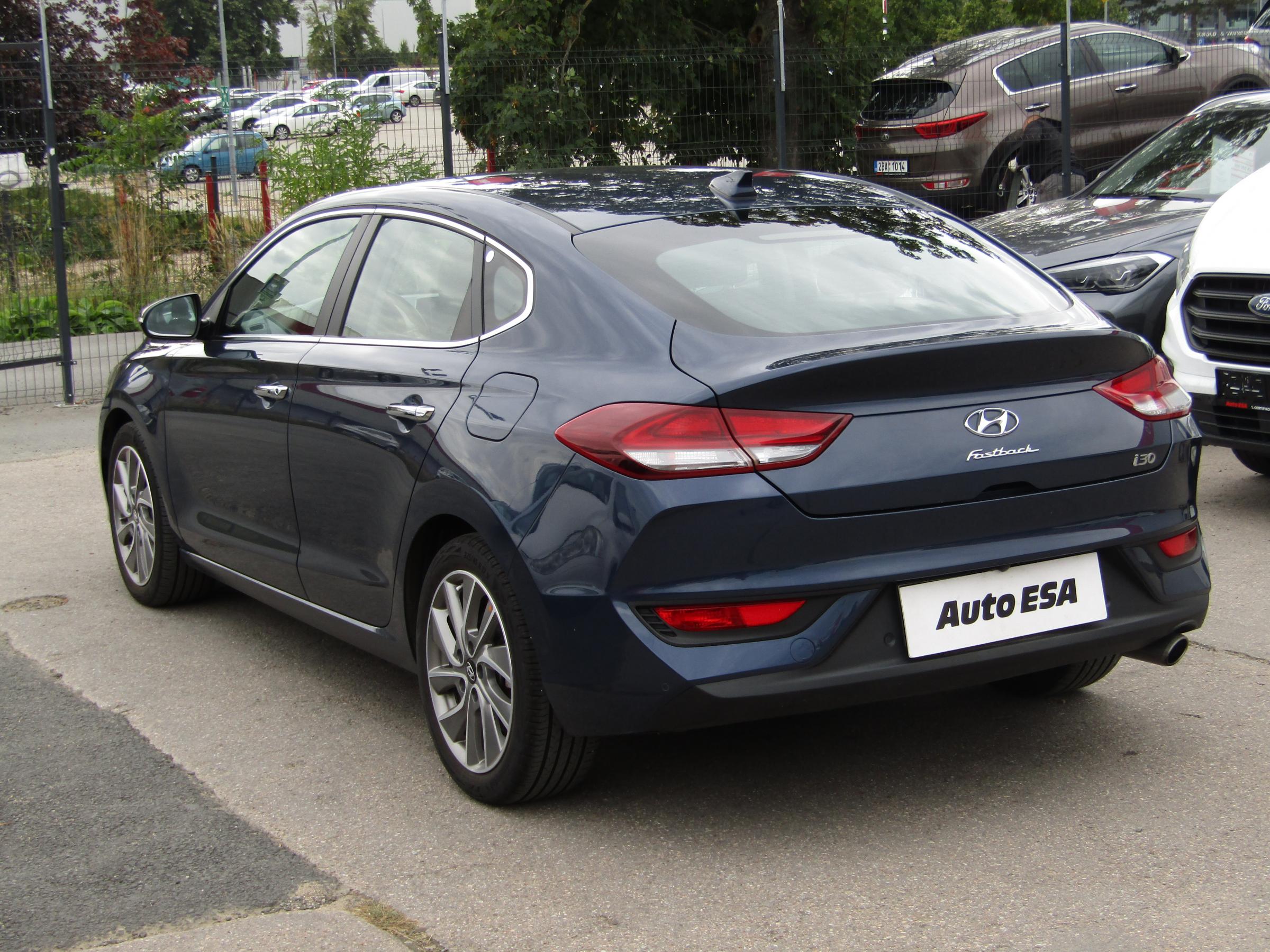 Hyundai i30, 2018 - pohled č. 6