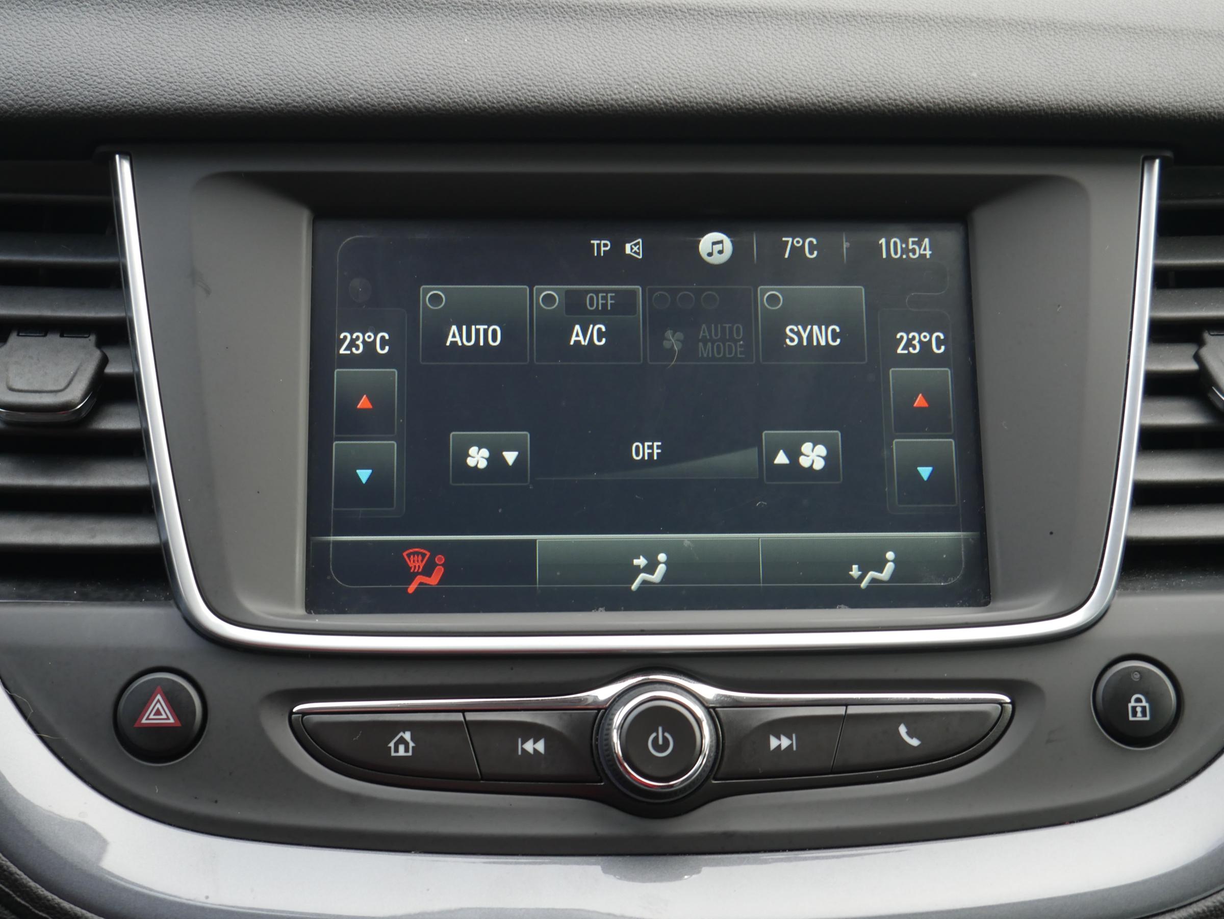 Vauxhall Grandland X, 2019 - pohled č. 13