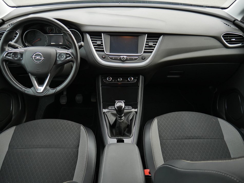 Opel Grandland X 1.2 PT Innovation