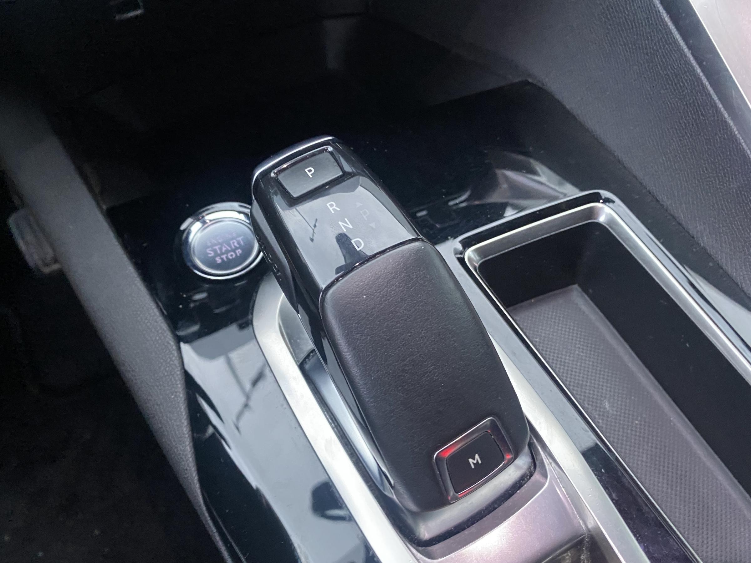 Peugeot 3008, 2019 - pohled č. 15