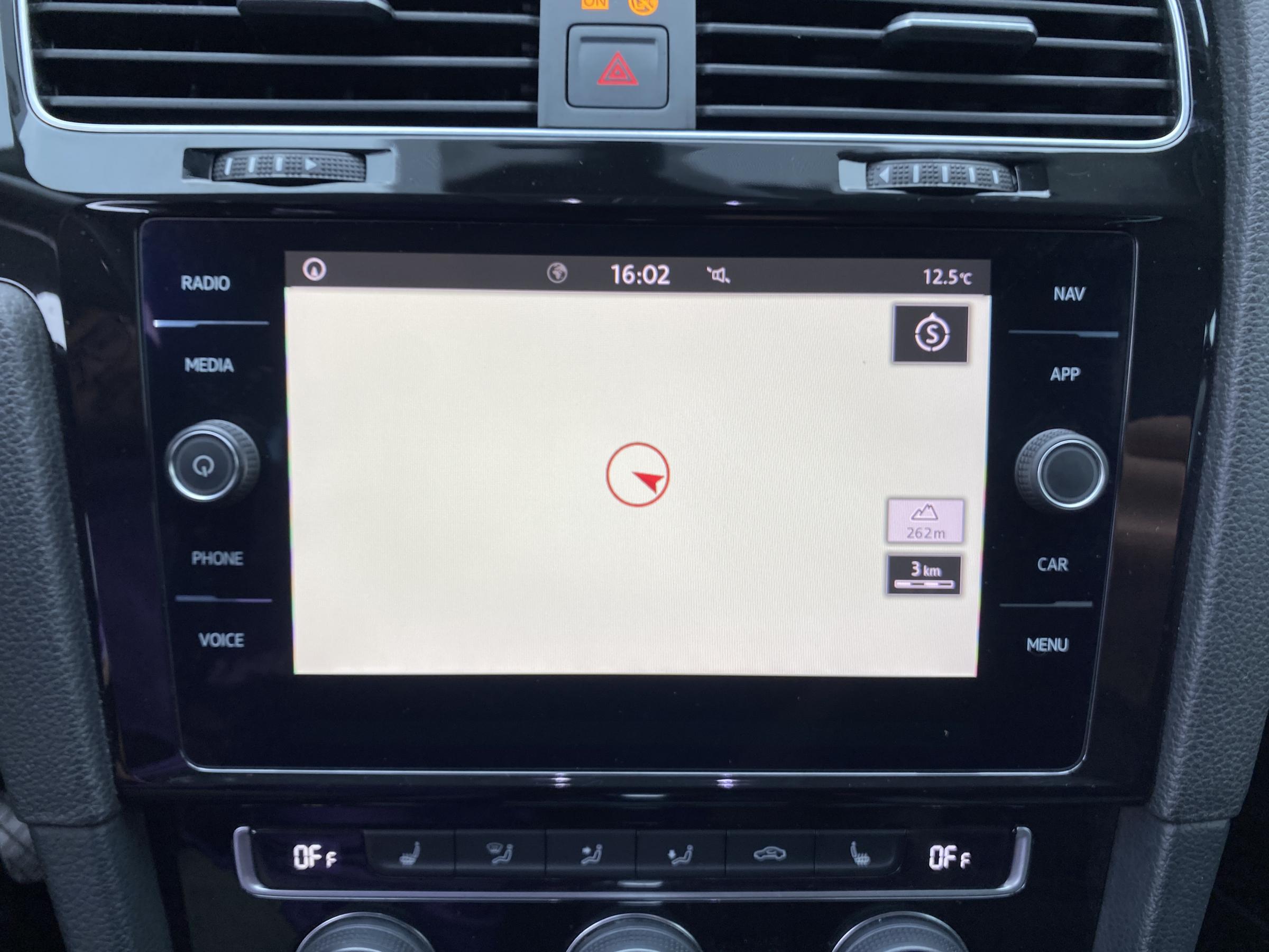 Volkswagen Golf, 2018 - pohled č. 18