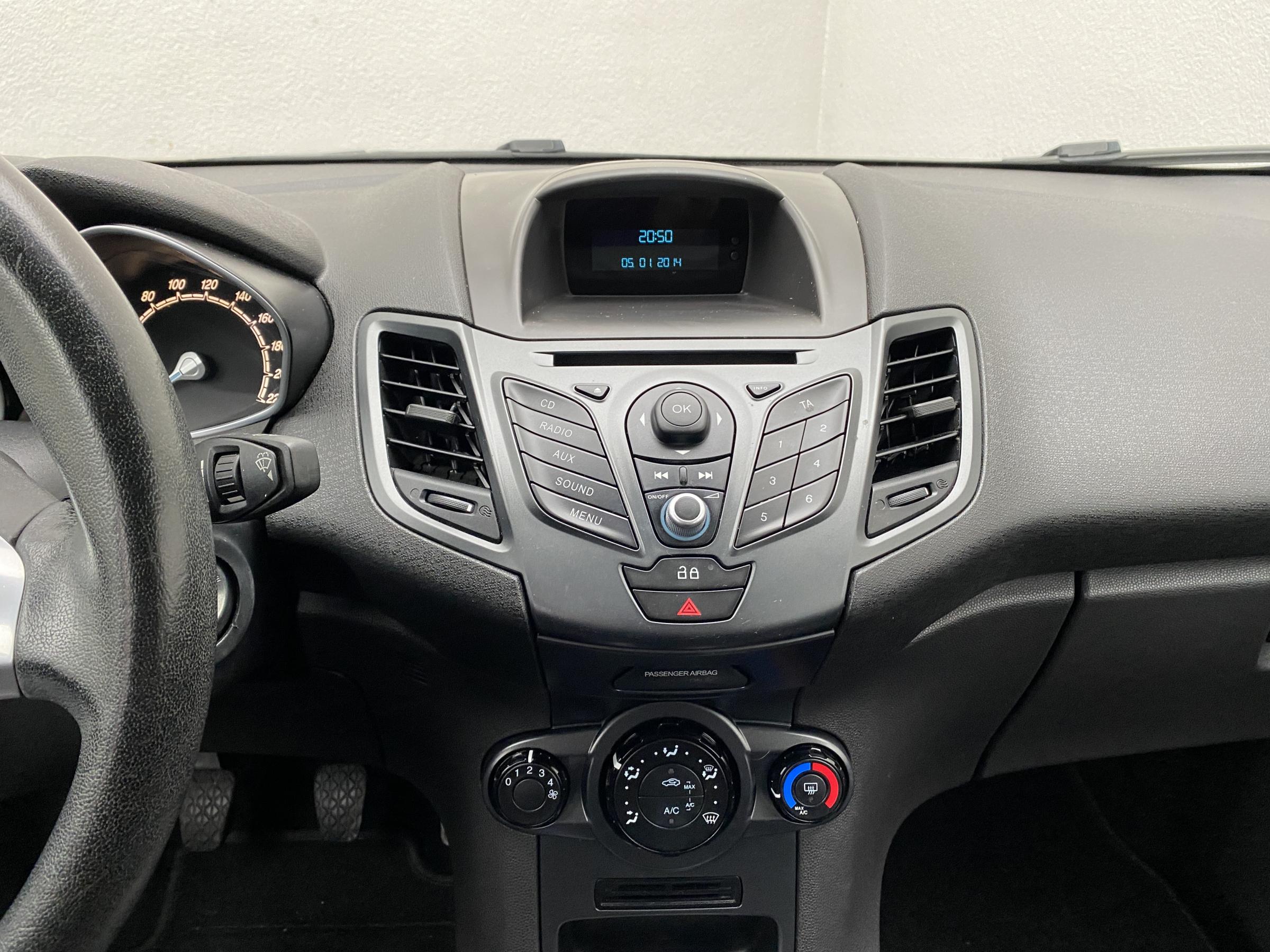 Ford Fiesta, 2014 - pohled č. 12