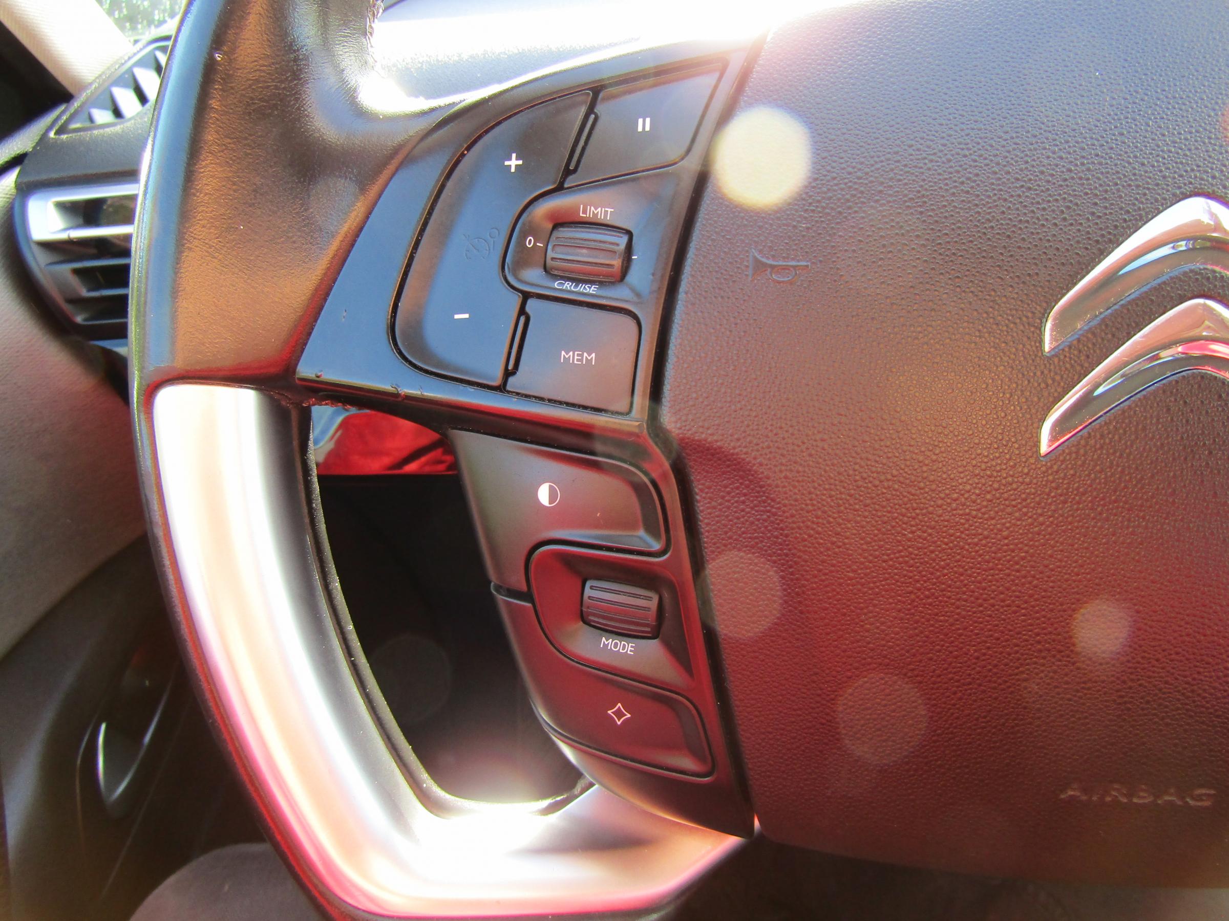 Citroën C4 Picasso, 2016 - pohled č. 17