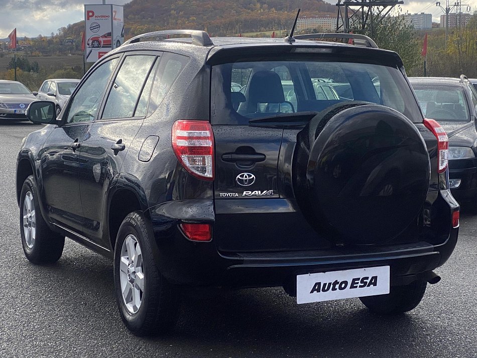 Toyota RAV4 2.0i  4x4