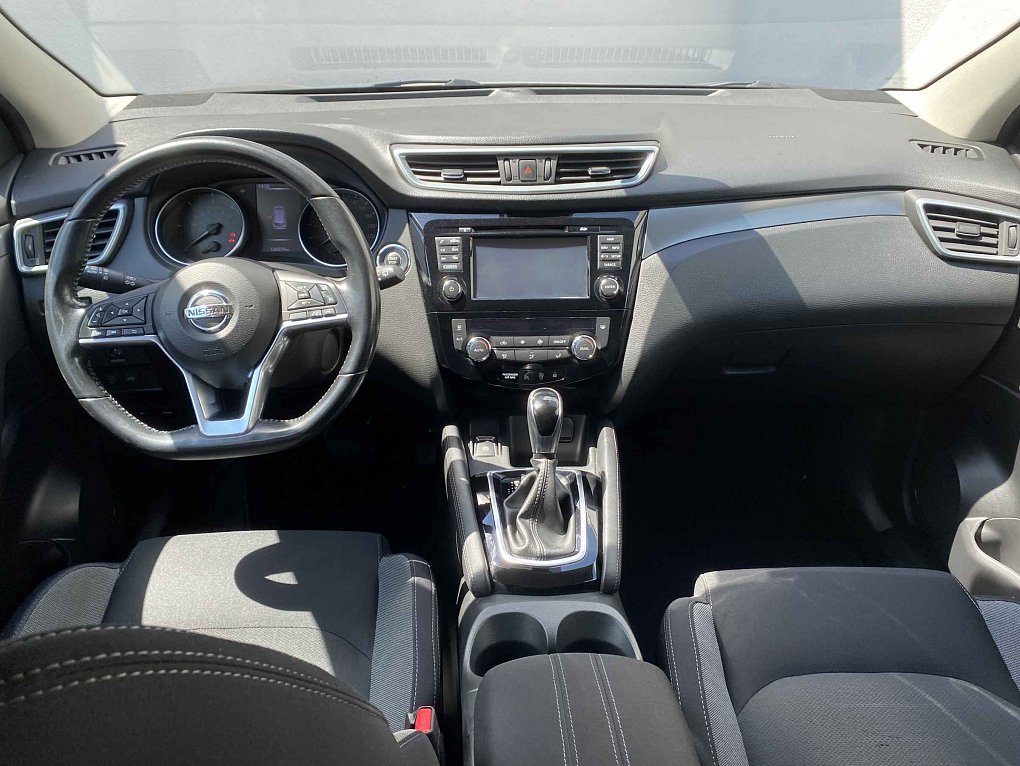 Nissan Qashqai 1.6 dCi N-Connecta