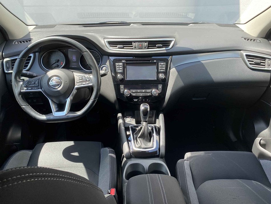 Nissan Qashqai 1.6 dCi N-Connecta
