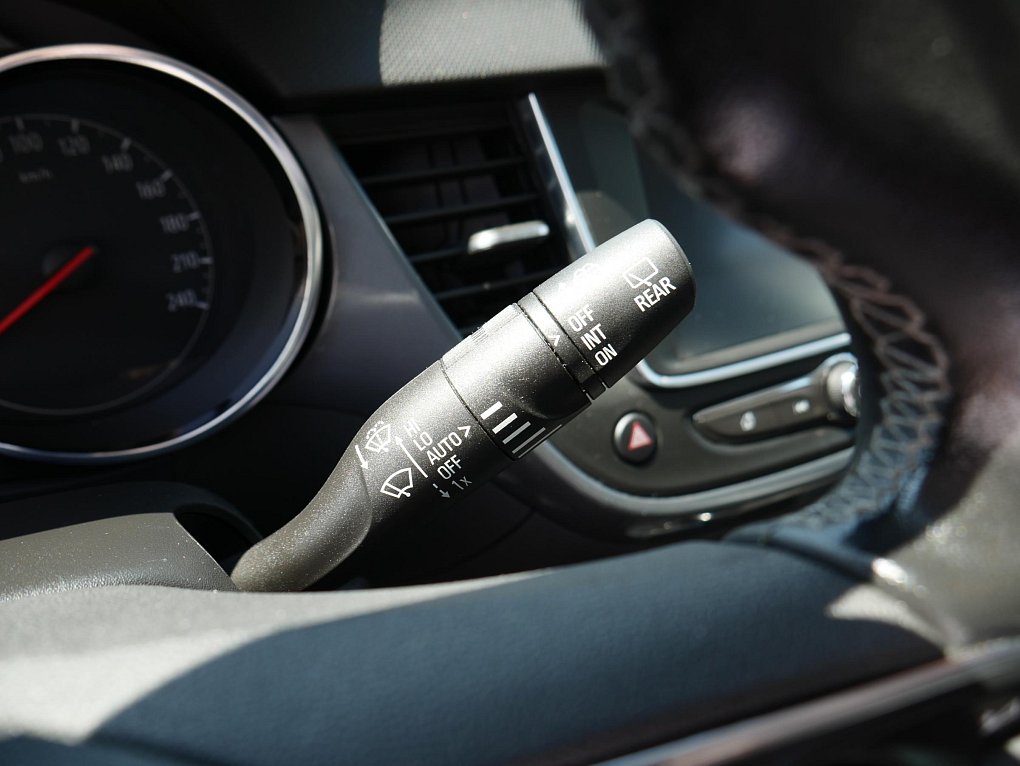 Opel Crossland 1.2 T Innovation