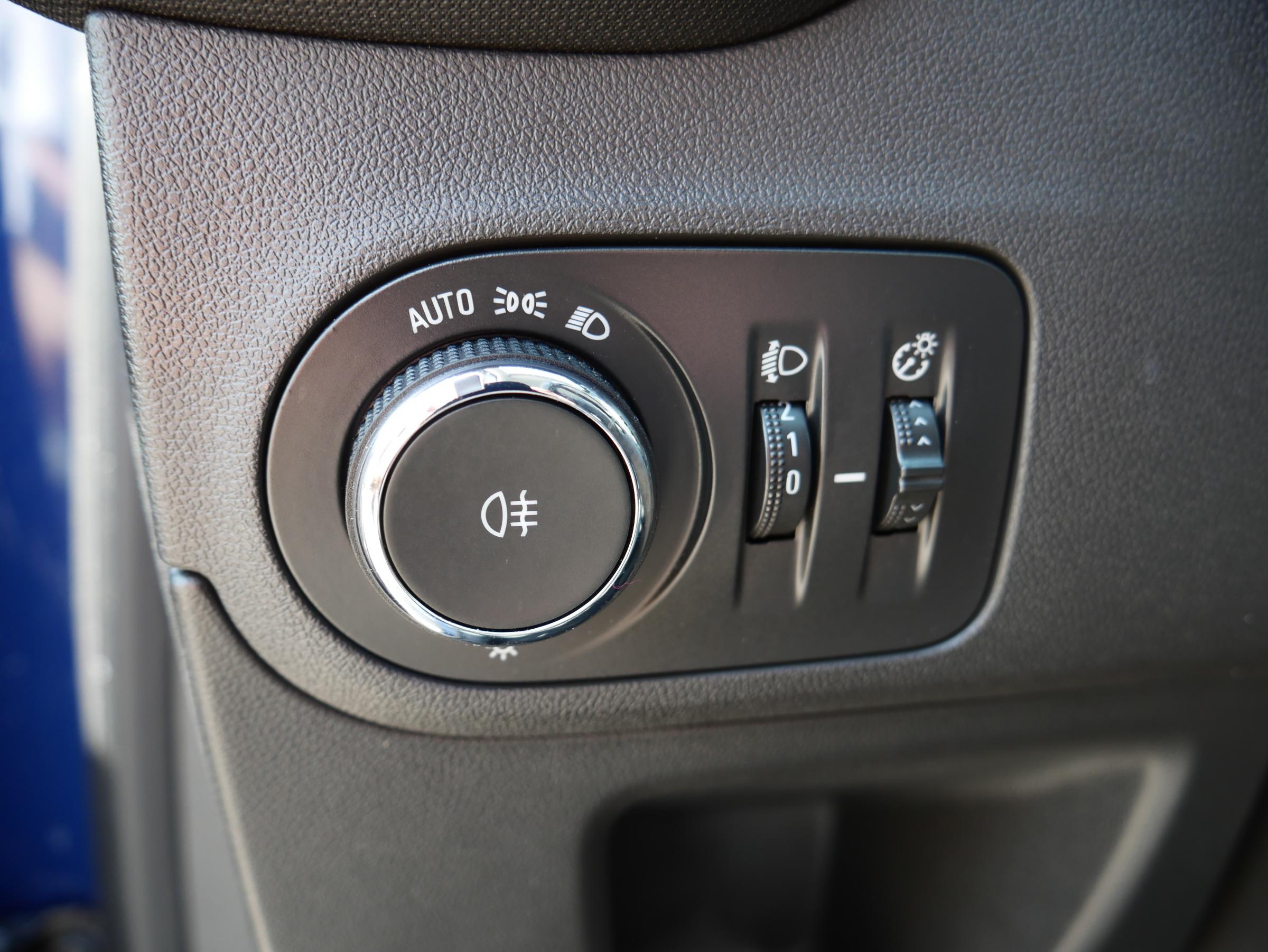 Opel Crossland, 2021 - pohled č. 15