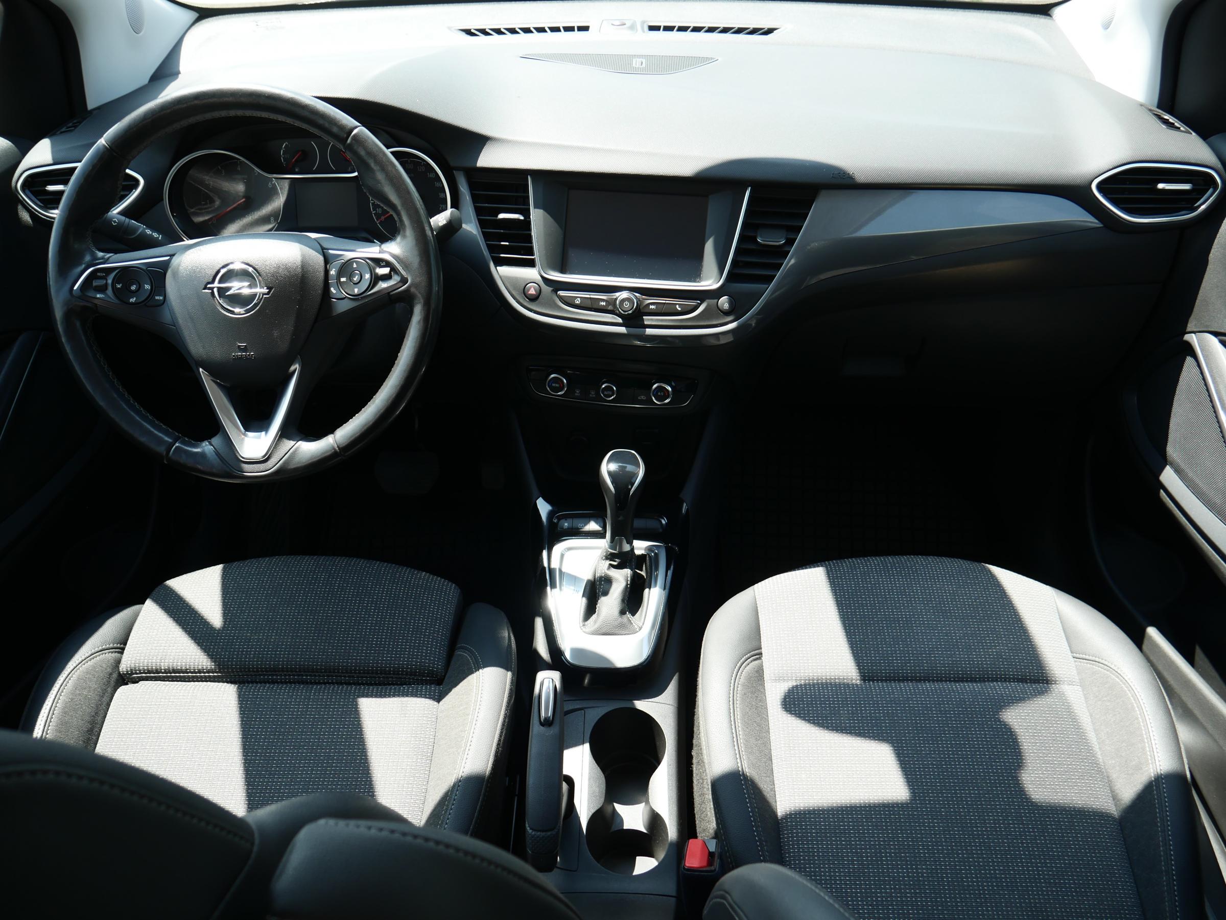 Opel Crossland, 2021 - pohled č. 8