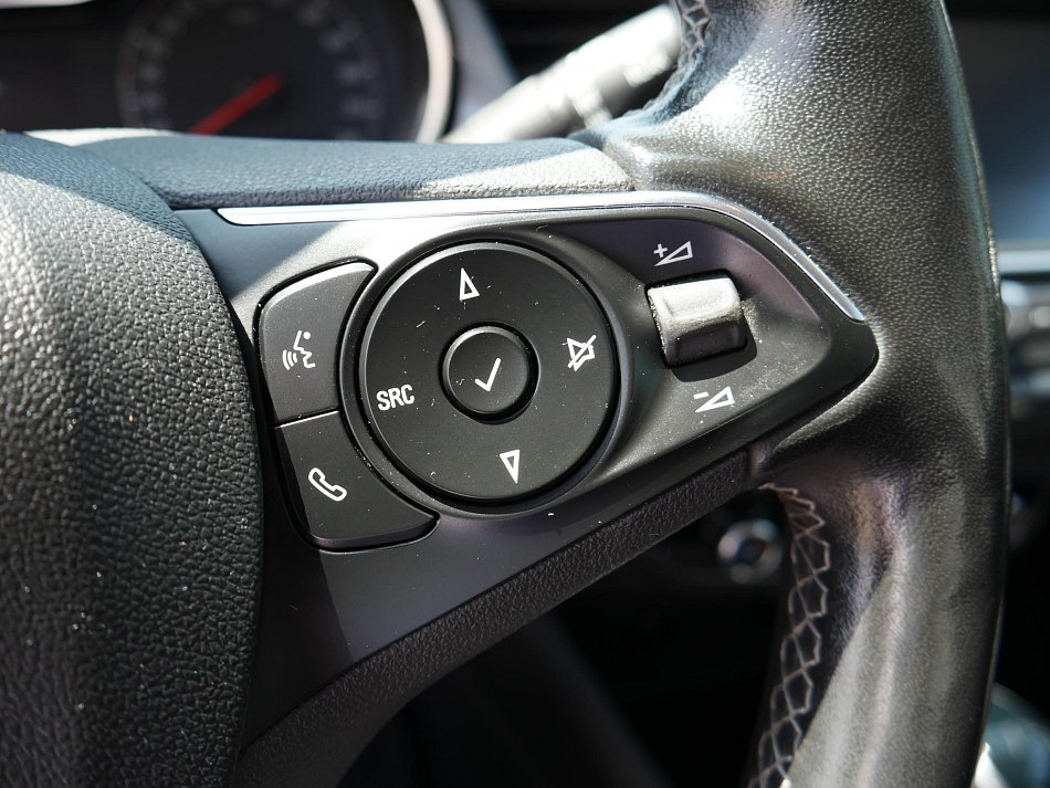 Opel Crossland 1.2 T Innovation