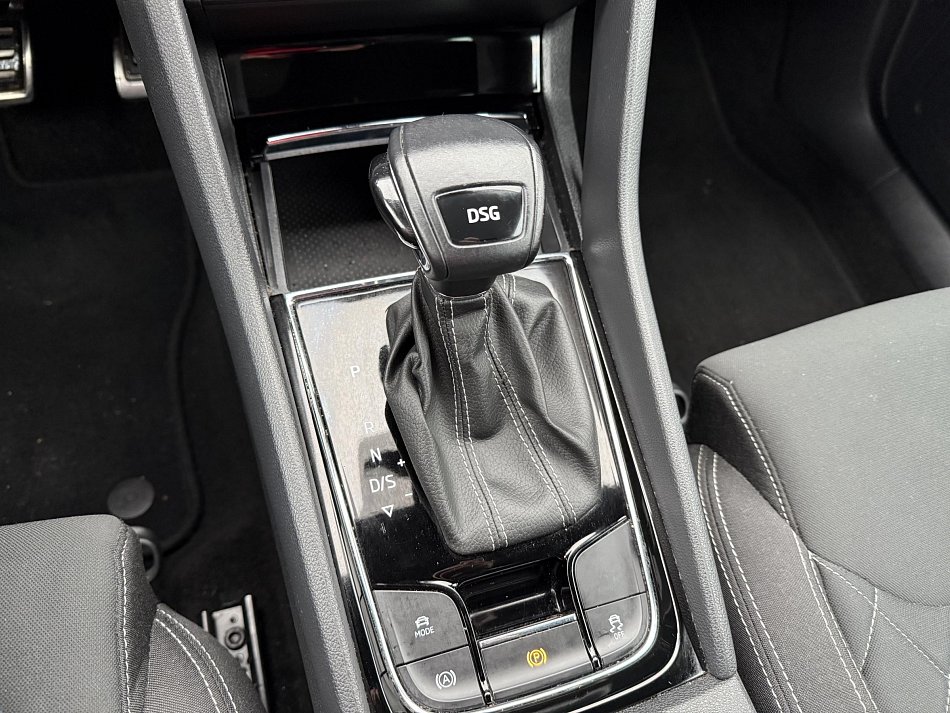 Škoda Karoq 1.5 TSi SportLine