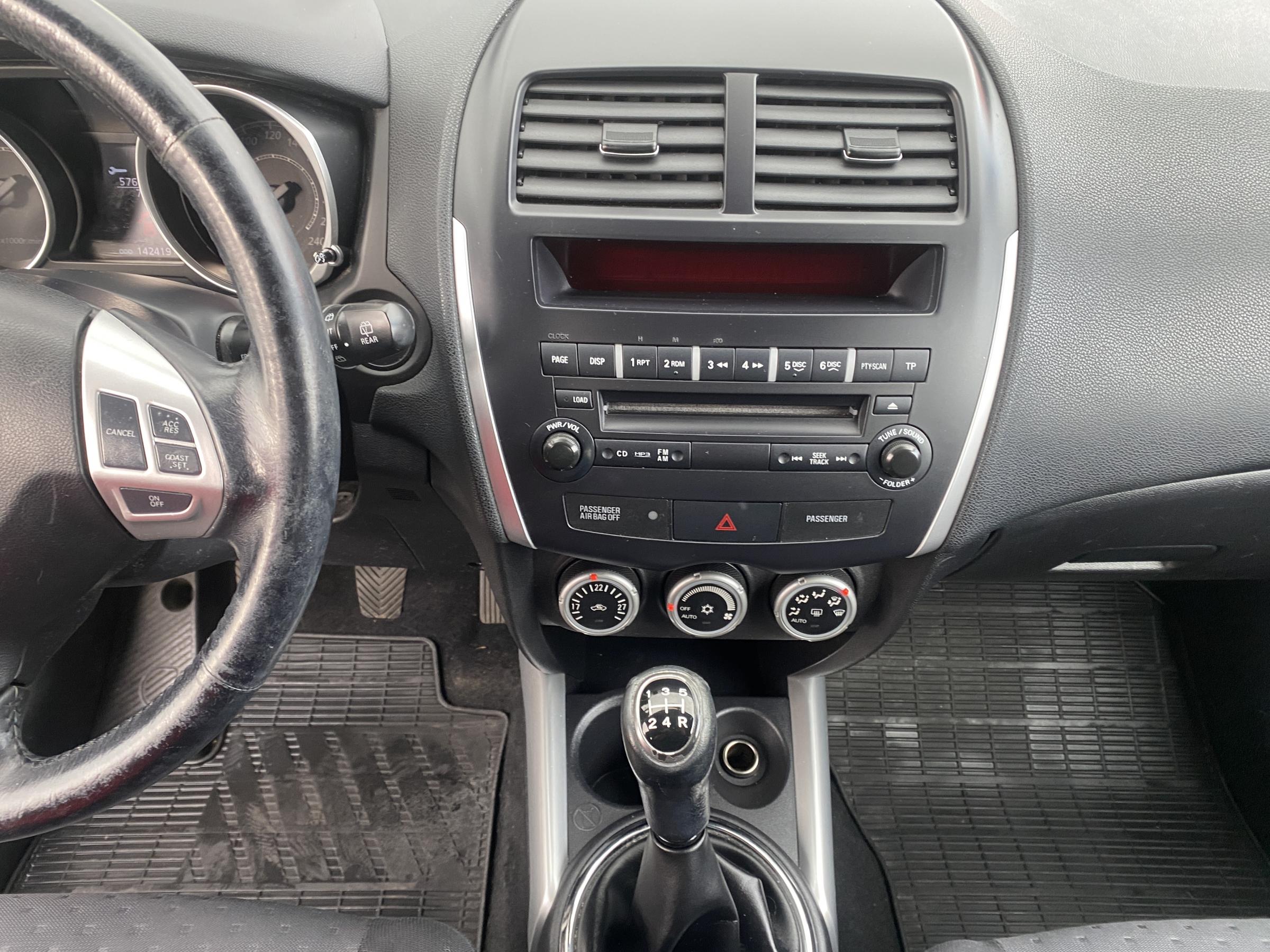 Mitsubishi ASX, 2011 - pohled č. 14