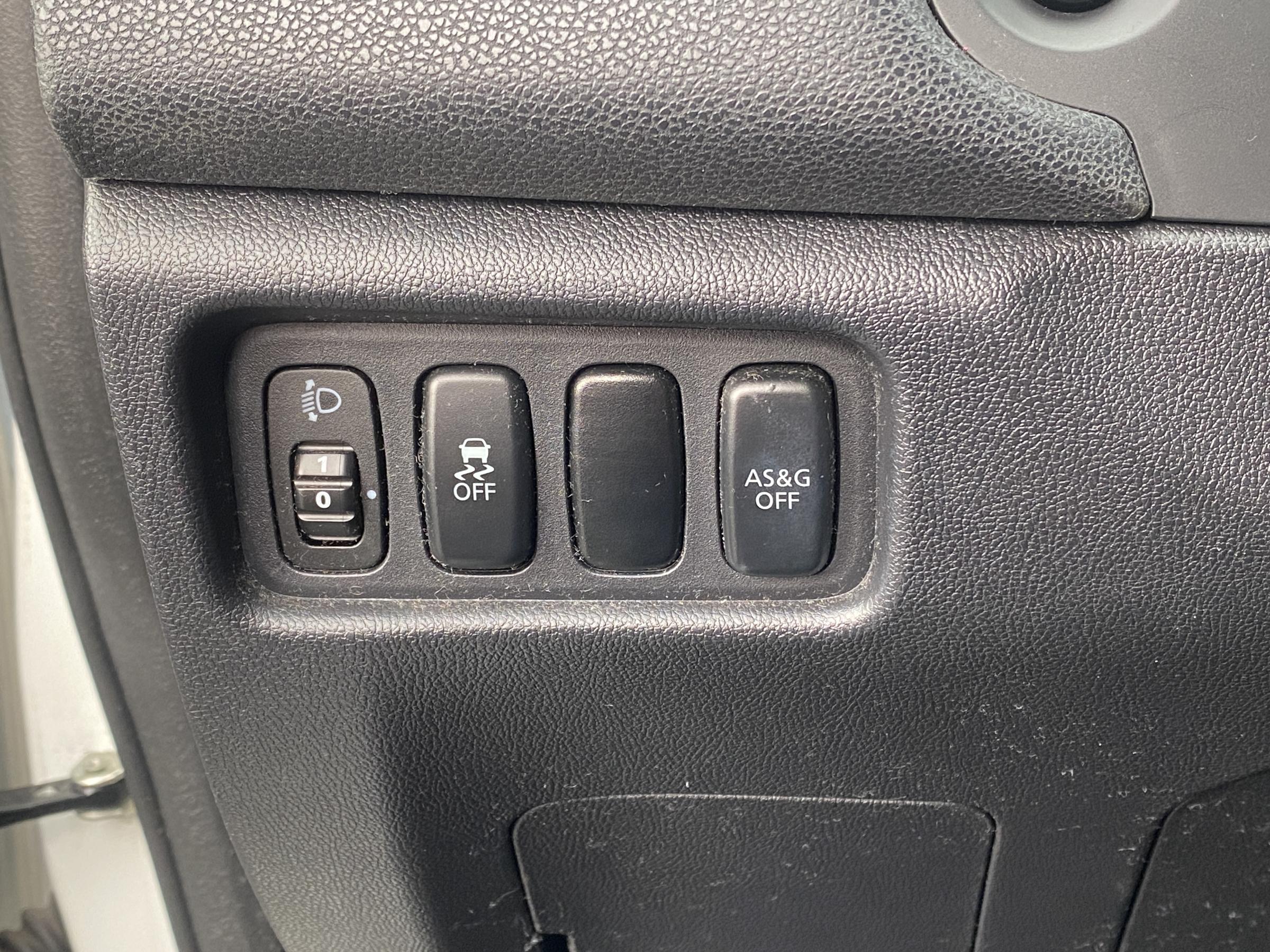 Mitsubishi ASX, 2011 - pohled č. 18