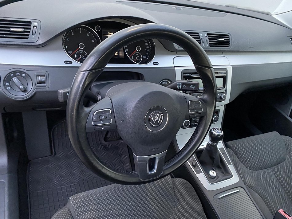Volkswagen Passat 1.4TSi 