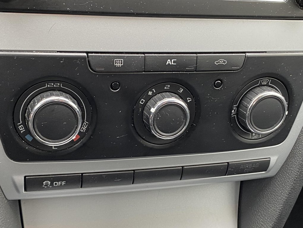 Škoda Octavia II 1.2 TSi Ambiente