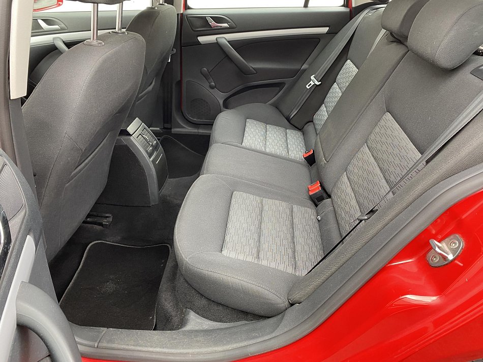 Škoda Octavia II 1.2 TSi Ambiente