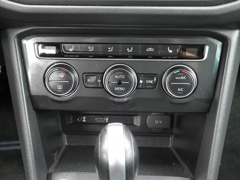 Volkswagen Tiguan 2.0 TDi  4x4