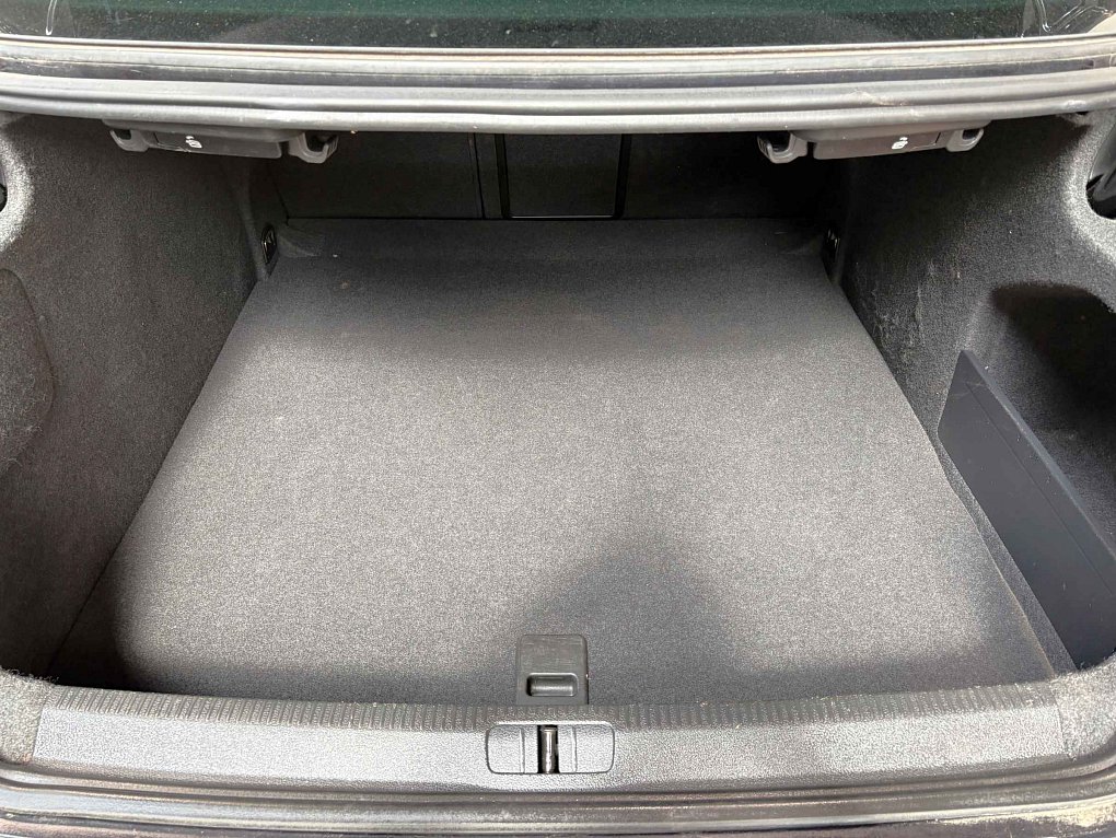 Volkswagen CC 2.0 TDI 