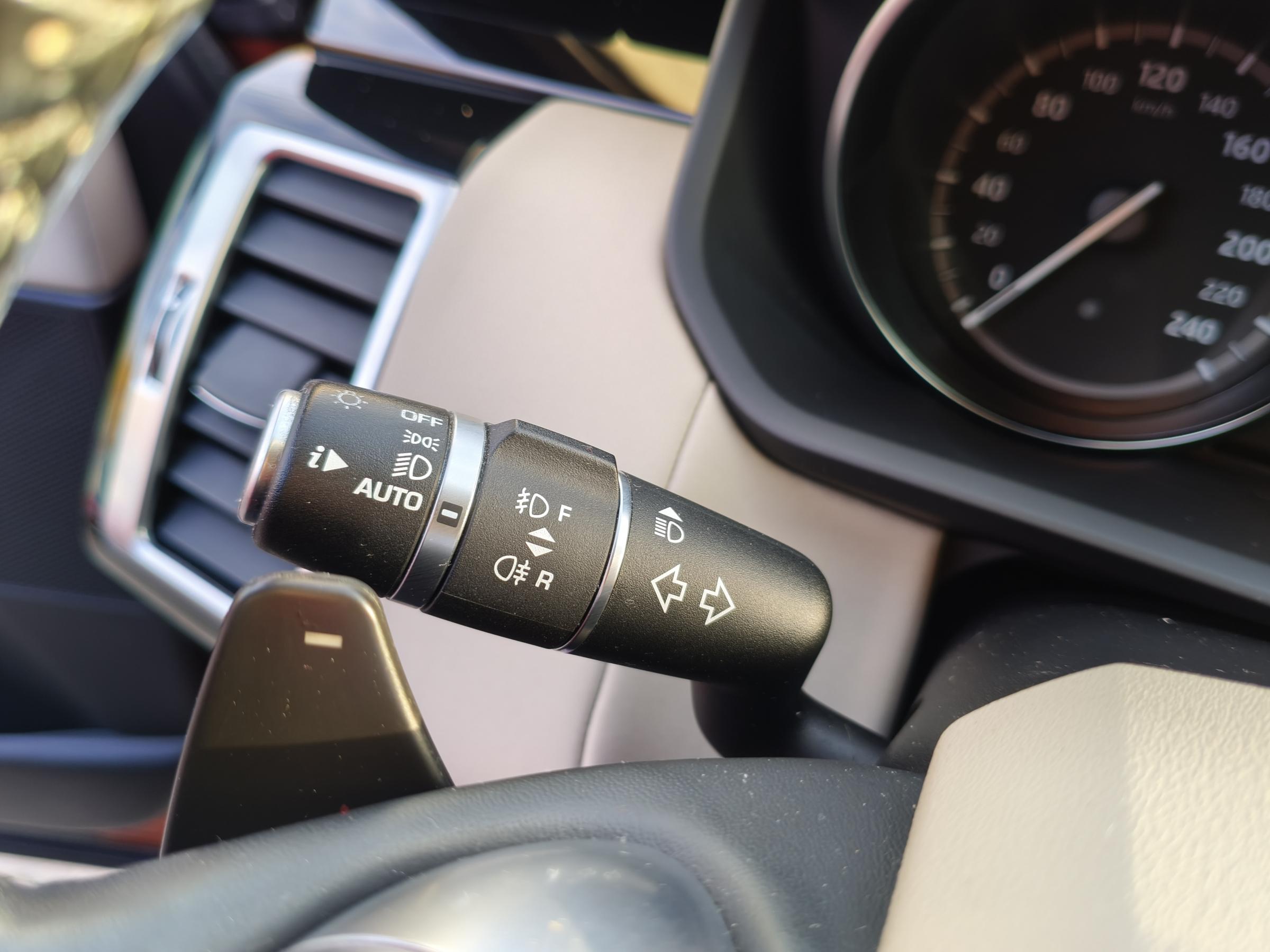 Land Rover Discovery, 2019 - pohled č. 29