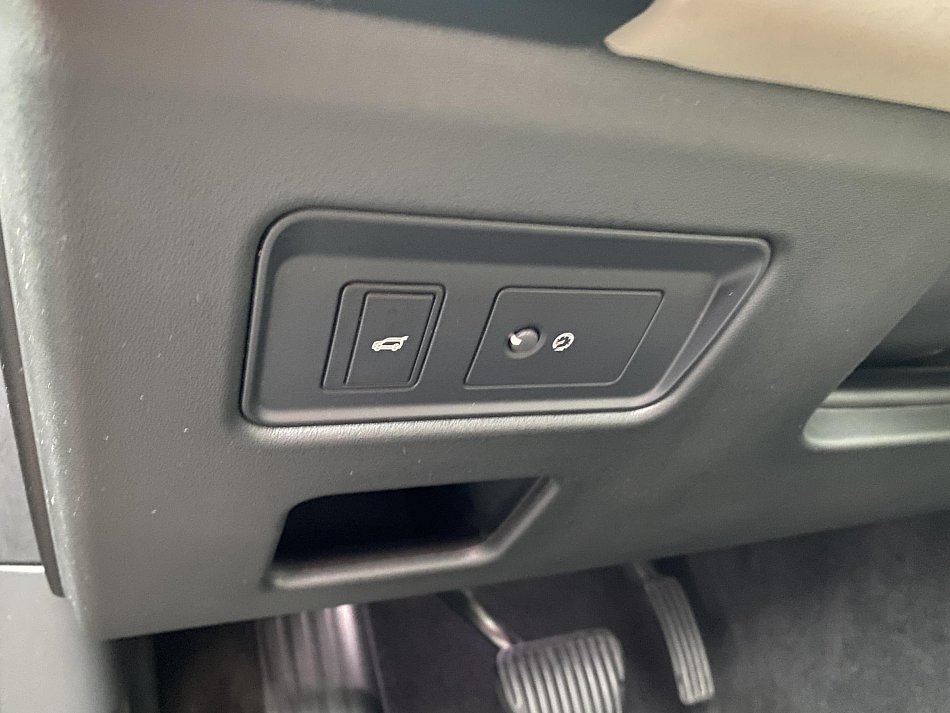 Land Rover Discovery 3.0 SDV6  4x4